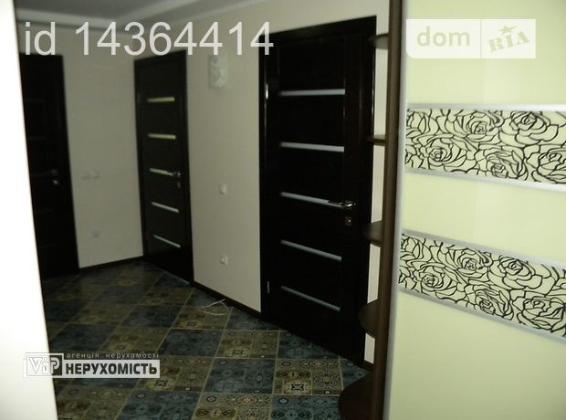 Продажа трехкомнатной квартиры в Тернополе, на РАЙОН 9 УЧИЛИЩА район Бам фото 1 Продажа трехкомнатной квартиры в Тернополе, на РАЙОН 9 УЧИЛИЩА район Бам фото 1