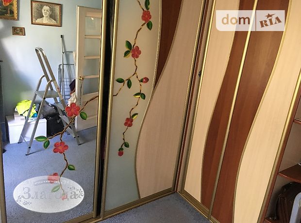 Продаж квартири, 4 кім., Тернопіль, р‑н. Бам, 15-го Квітня Продаж квартири, 4 кім., Тернопіль, р‑н. Бам, 15-го Квітня