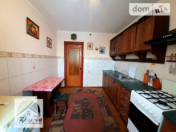 Продажа трехкомнатной квартиры в Тернополе, на Микулинецький провулок район Березовица фото 1 Продажа трехкомнатной квартиры в Тернополе, на Микулинецький провулок район Березовица фото 1
