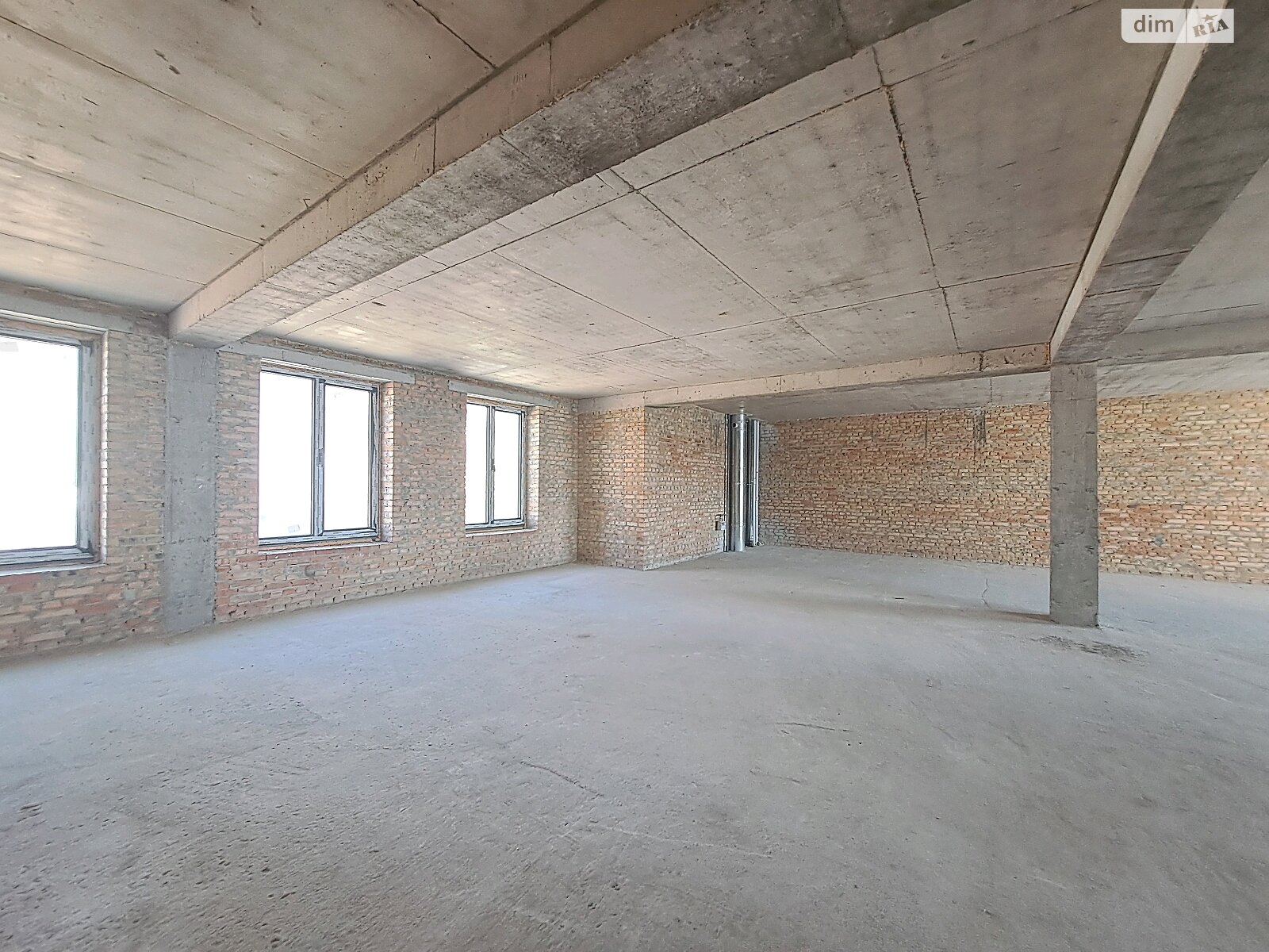 Продажа трехкомнатной квартиры в Тернополе, на ул. Билецкая 59, фото 1 Продажа трехкомнатной квартиры в Тернополе, на ул. Билецкая 59, фото 1