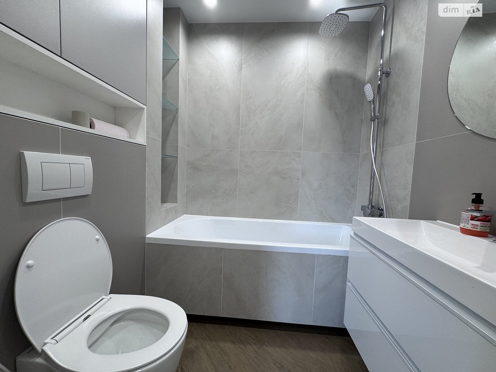 Продаж двокімнатної квартири в Тернополі, на вул. Чернівецька, фото 1