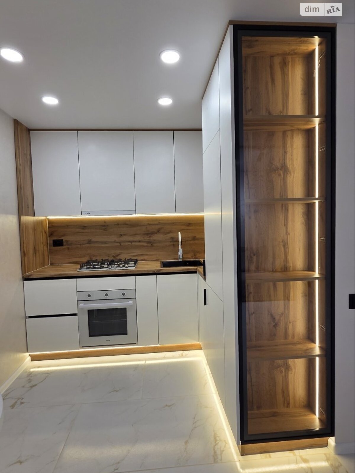 Продажа двухкомнатной квартиры в Тернополе, на ул. Черновецкая, фото 1