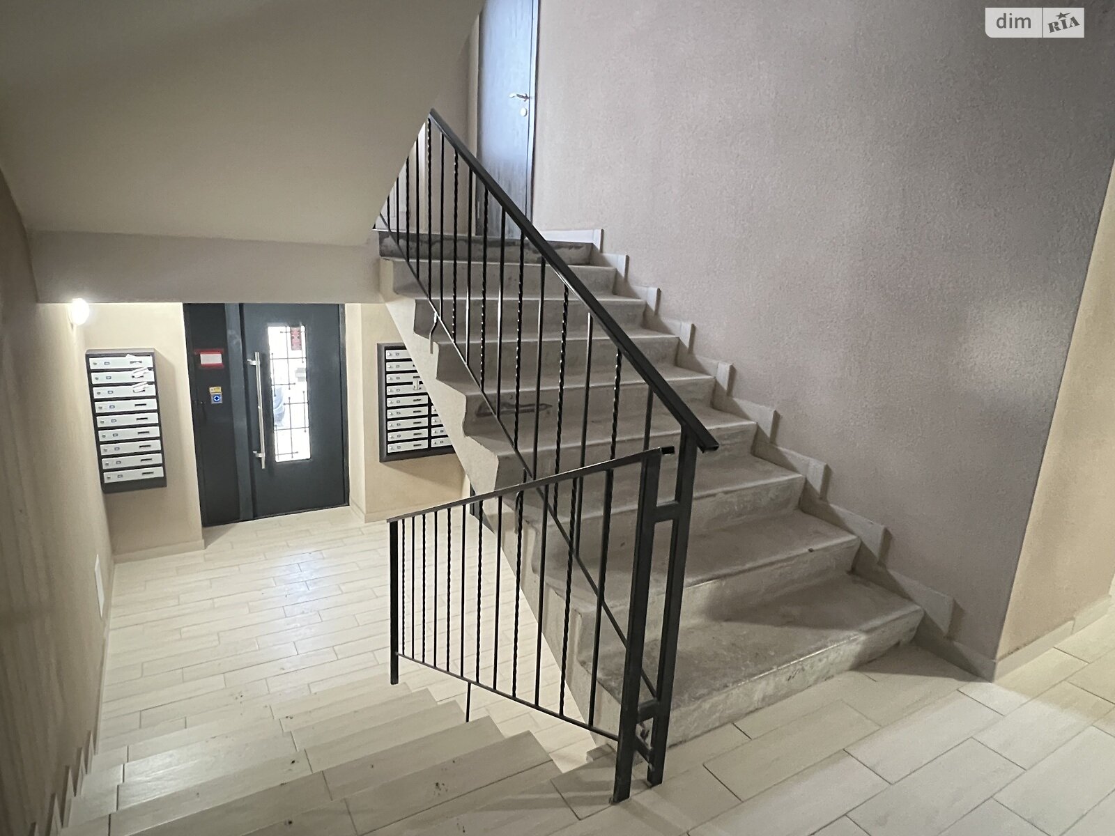 Продажа двухкомнатной квартиры в Тернополе, на ул. Довженко Александра 32, фото 1 Продажа двухкомнатной квартиры в Тернополе, на ул. Довженко Александра 32, фото 1