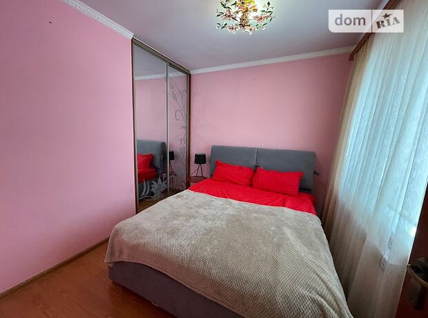 Продажа четырехкомнатной квартиры в Тернополе, на ул. Карпенко, район Дружба фото 1 Продажа четырехкомнатной квартиры в Тернополе, на ул. Карпенко, район Дружба фото 1