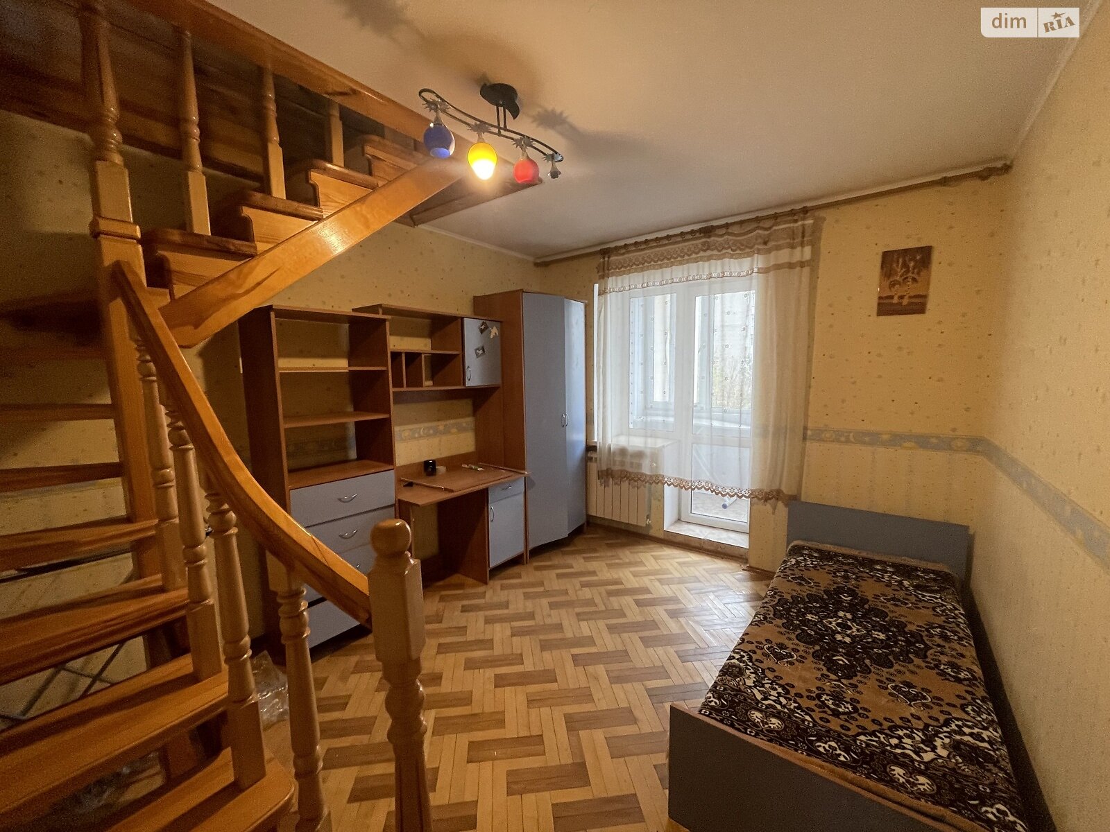 Продаж чотирикімнатної квартири в Тернополі, на вул. Будного Степана, район Дружба фото 1 Продаж чотирикімнатної квартири в Тернополі, на вул. Будного Степана, район Дружба фото 1