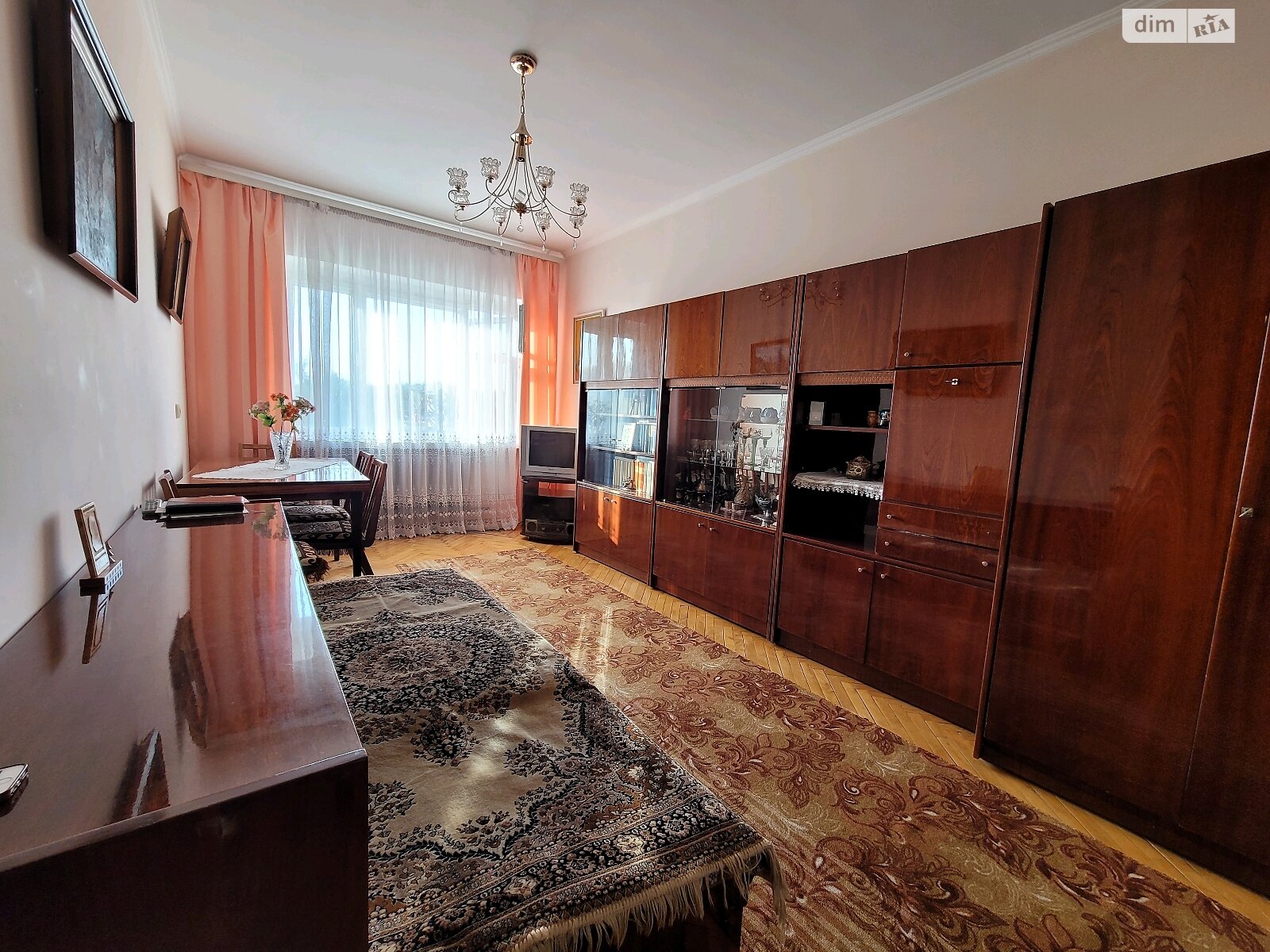 Продажа трехкомнатной квартиры в Тернополе, на ул. Бережанская, район Дружба фото 1