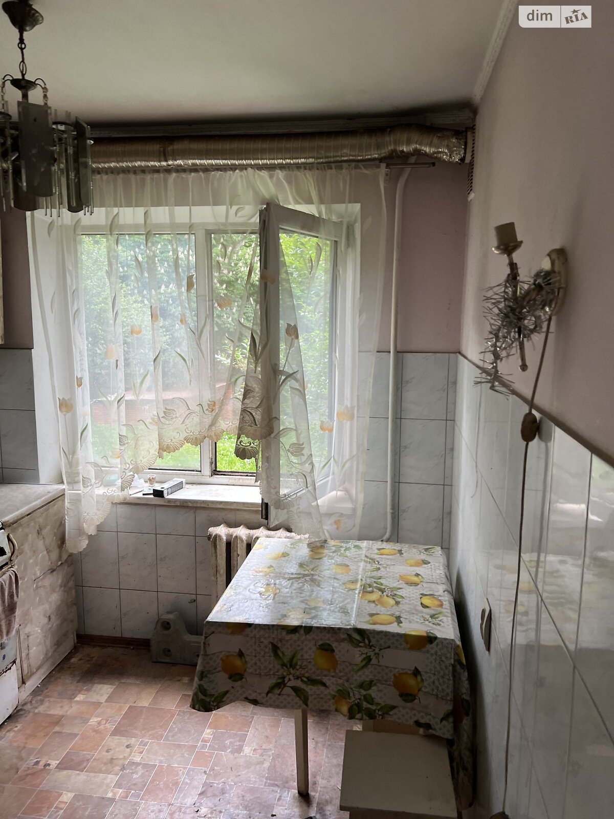 Продаж двокімнатної квартири в Тернополі, на вул. Бережанська, район Дружба фото 1 Продаж двокімнатної квартири в Тернополі, на вул. Бережанська, район Дружба фото 1