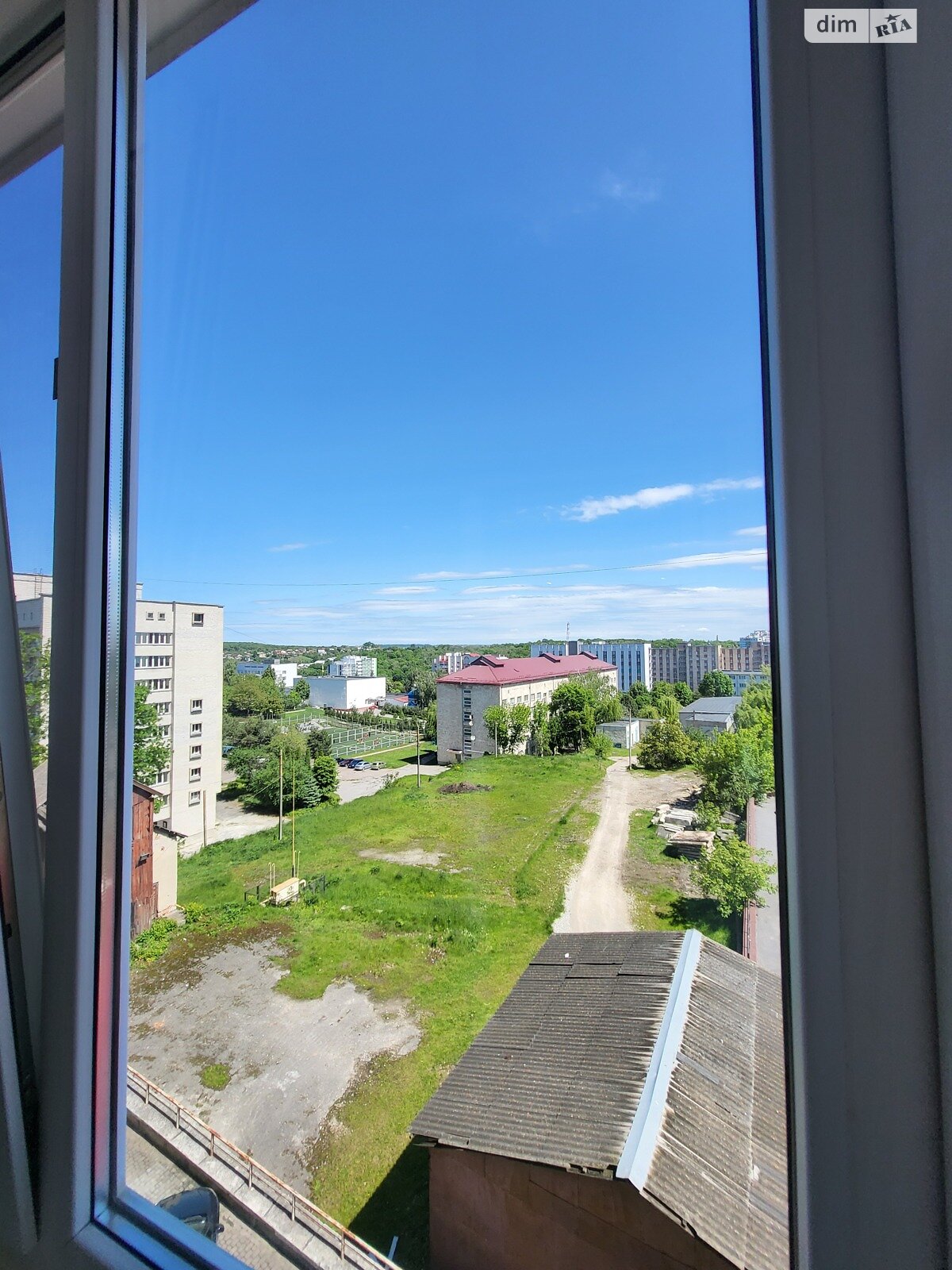 Продаж двокімнатної квартири в Тернополі, на вул. Бережанська, район Дружба фото 1
