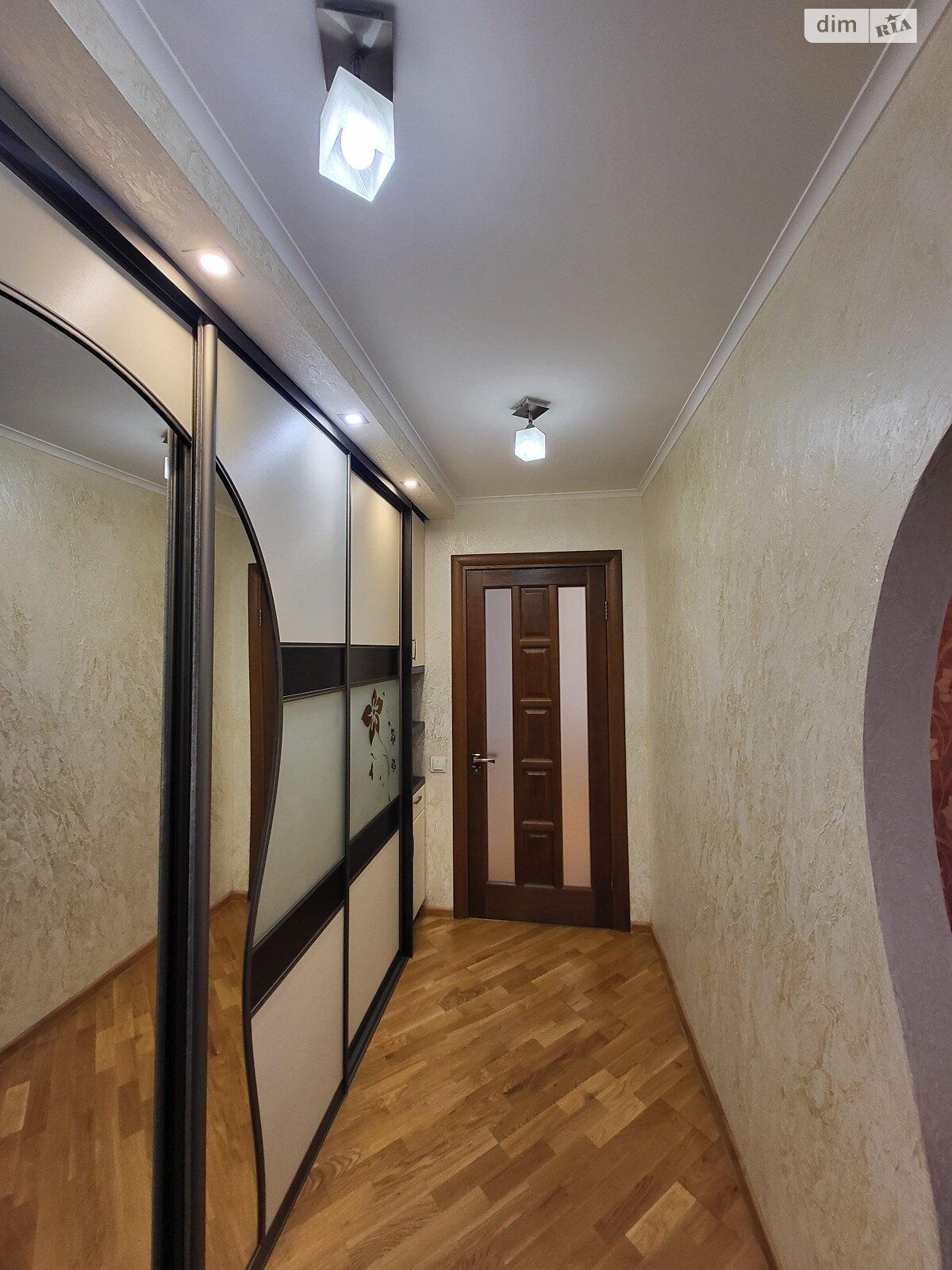 Продаж двокімнатної квартири в Тернополі, на вул. Бережанська, район Дружба фото 1