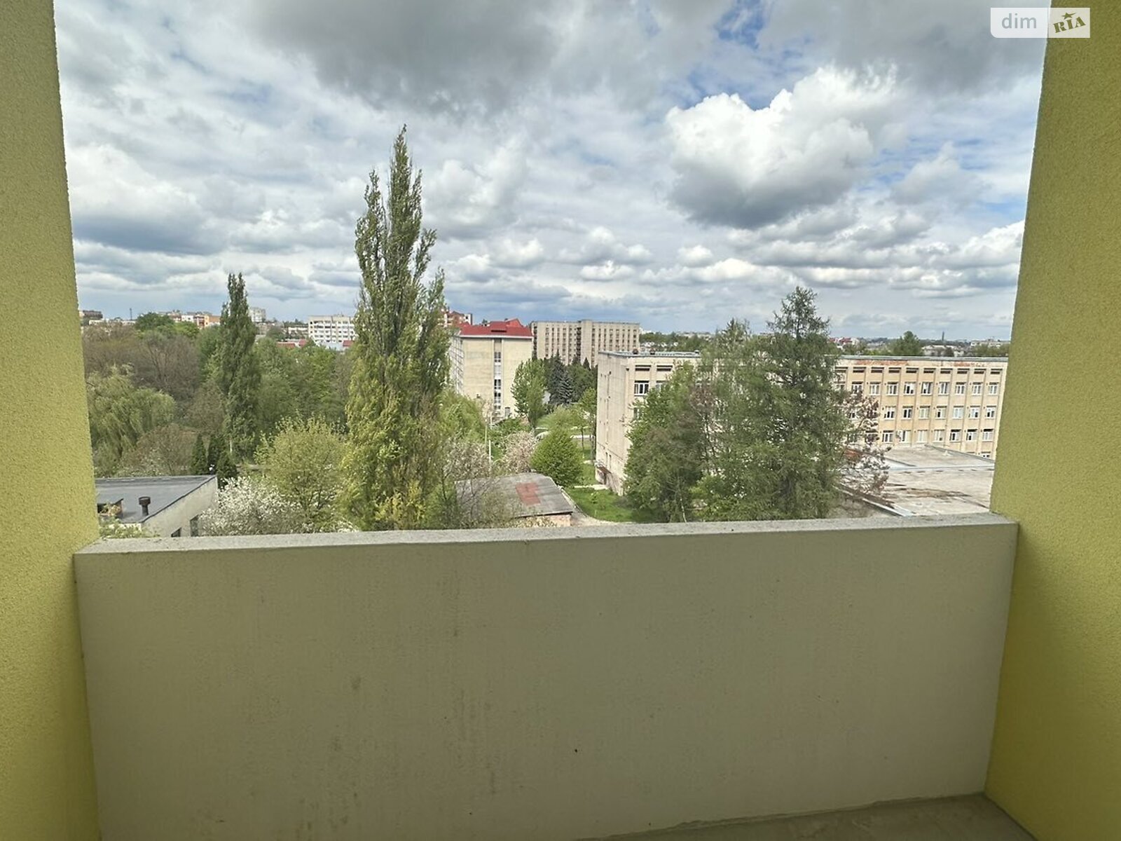Продаж двокімнатної квартири в Тернополі, на вул. Будного Степана, район Дружба фото 1 Продаж двокімнатної квартири в Тернополі, на вул. Будного Степана, район Дружба фото 1