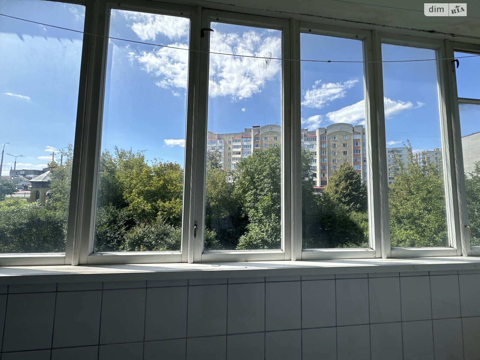 Продаж чотирикімнатної квартири в Тернополі, на вул. Будного Степана 34, район Дружба фото 1 Продаж чотирикімнатної квартири в Тернополі, на вул. Будного Степана 34, район Дружба фото 1