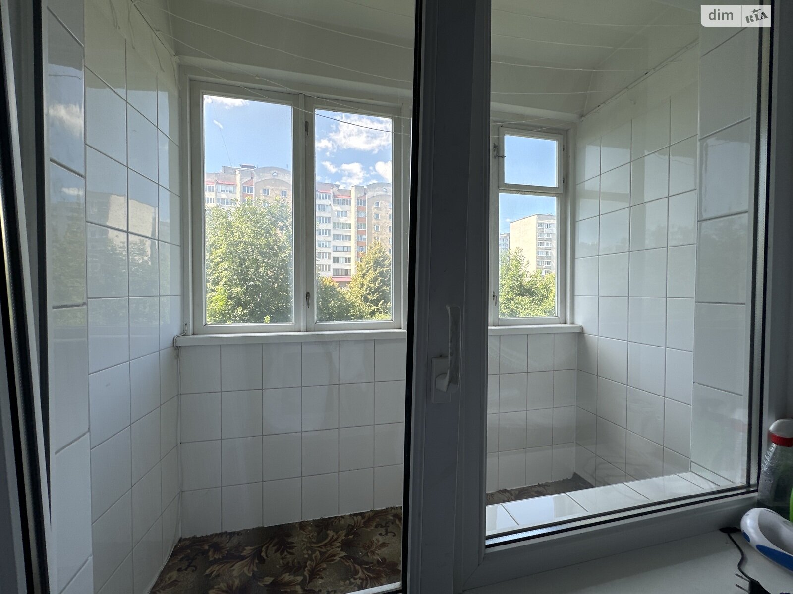 Продаж чотирикімнатної квартири в Тернополі, на вул. Будного Степана 34, район Дружба фото 1 Продаж чотирикімнатної квартири в Тернополі, на вул. Будного Степана 34, район Дружба фото 1