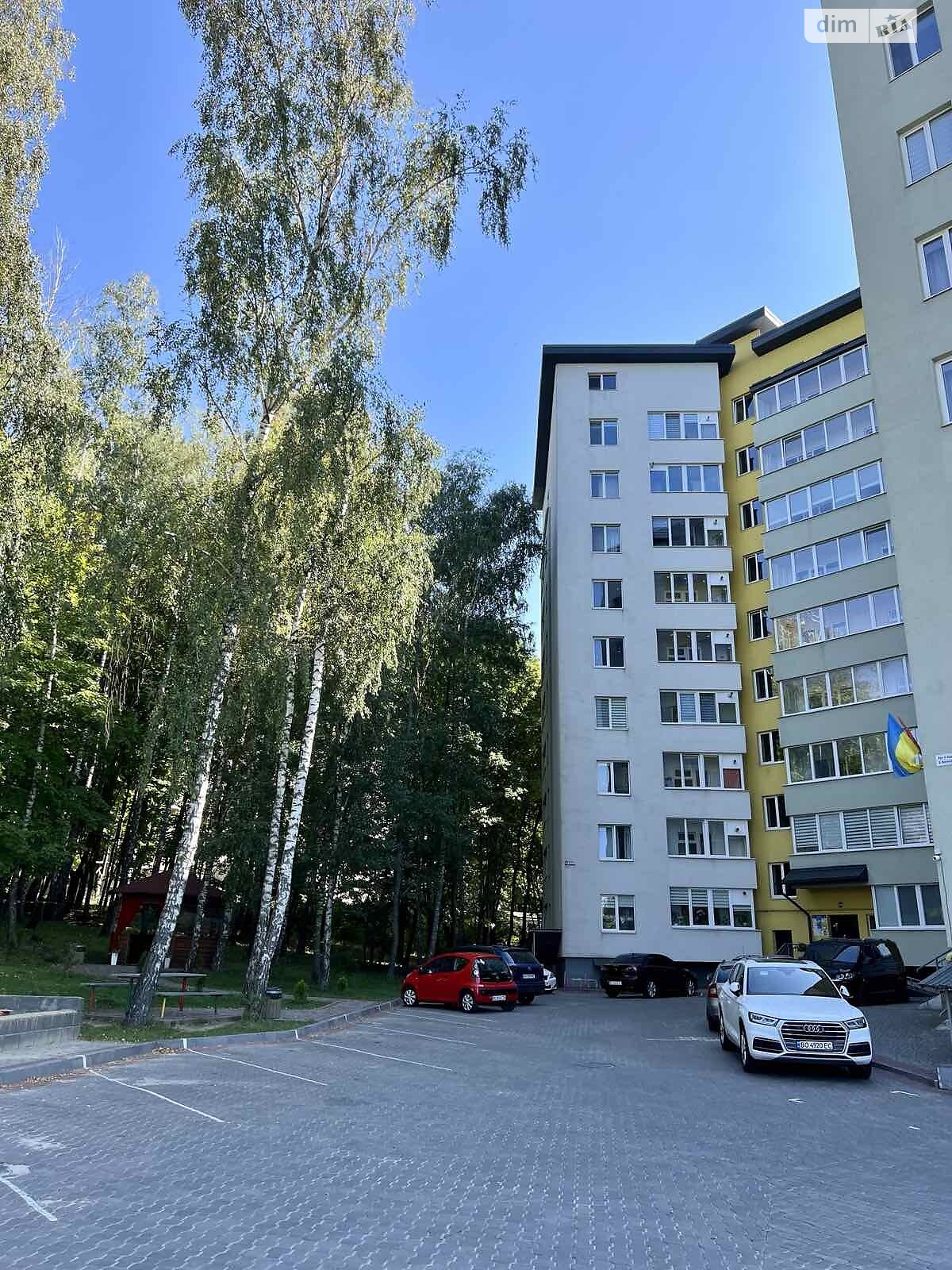 Продажа трехкомнатной квартиры в Тернополе, на ул. Будного Степана, район Дружба фото 1 Продажа трехкомнатной квартиры в Тернополе, на ул. Будного Степана, район Дружба фото 1