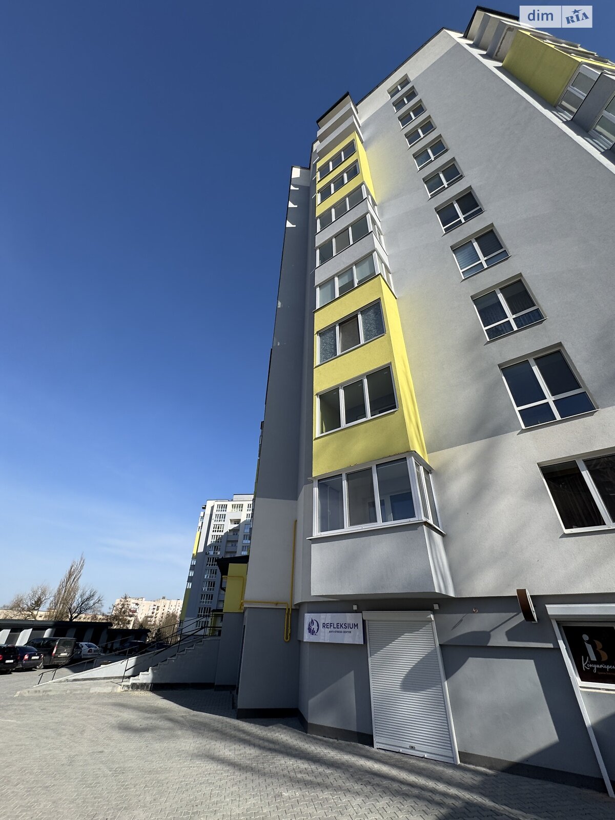 Продаж трикімнатної квартири в Тернополі, на вул. Будного Степана, район Дружба фото 1 Продаж трикімнатної квартири в Тернополі, на вул. Будного Степана, район Дружба фото 1
