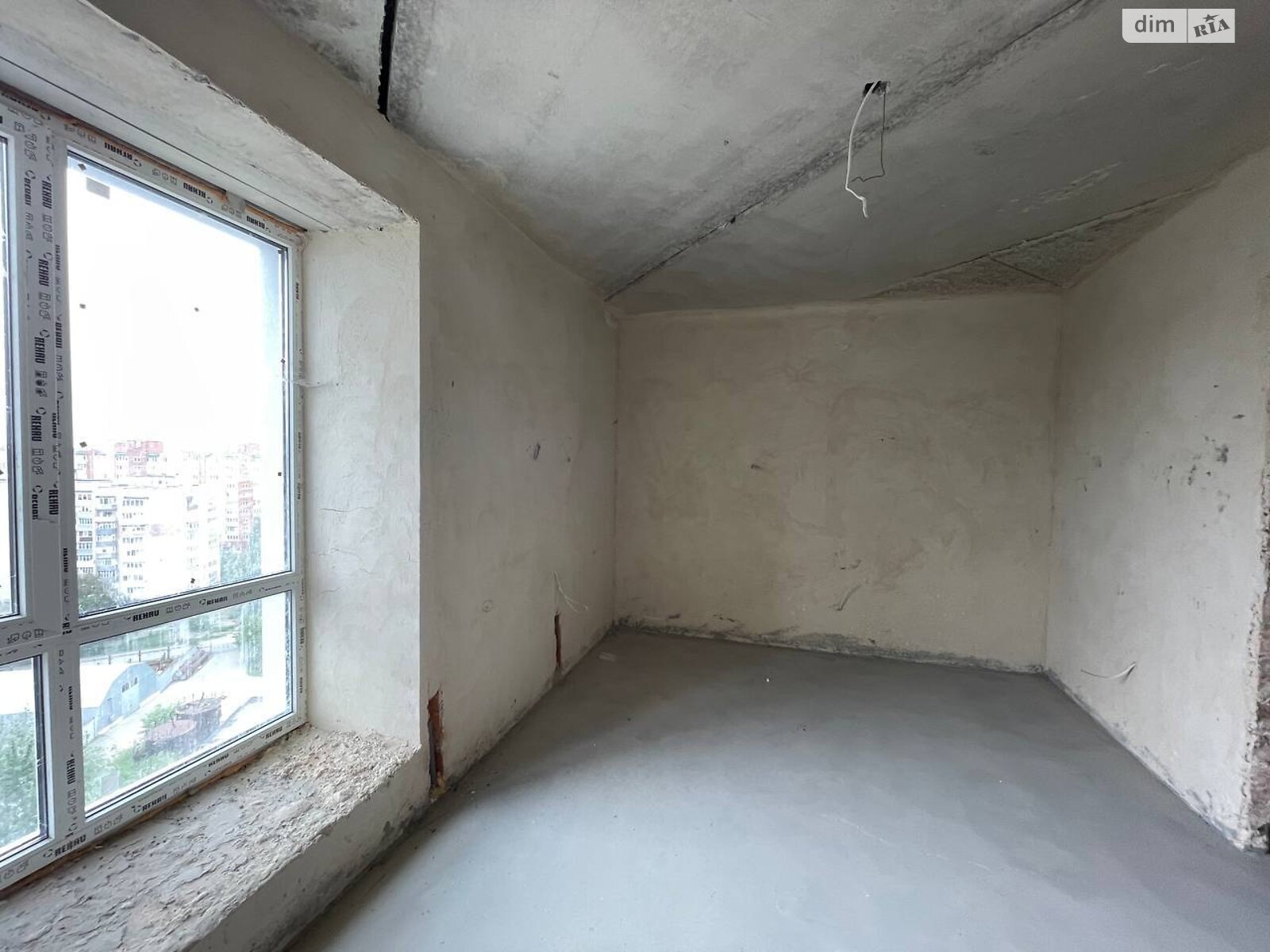 Продаж трикімнатної квартири в Тернополі, на вул. Будного Степана 3В, район Дружба фото 1 Продаж трикімнатної квартири в Тернополі, на вул. Будного Степана 3В, район Дружба фото 1