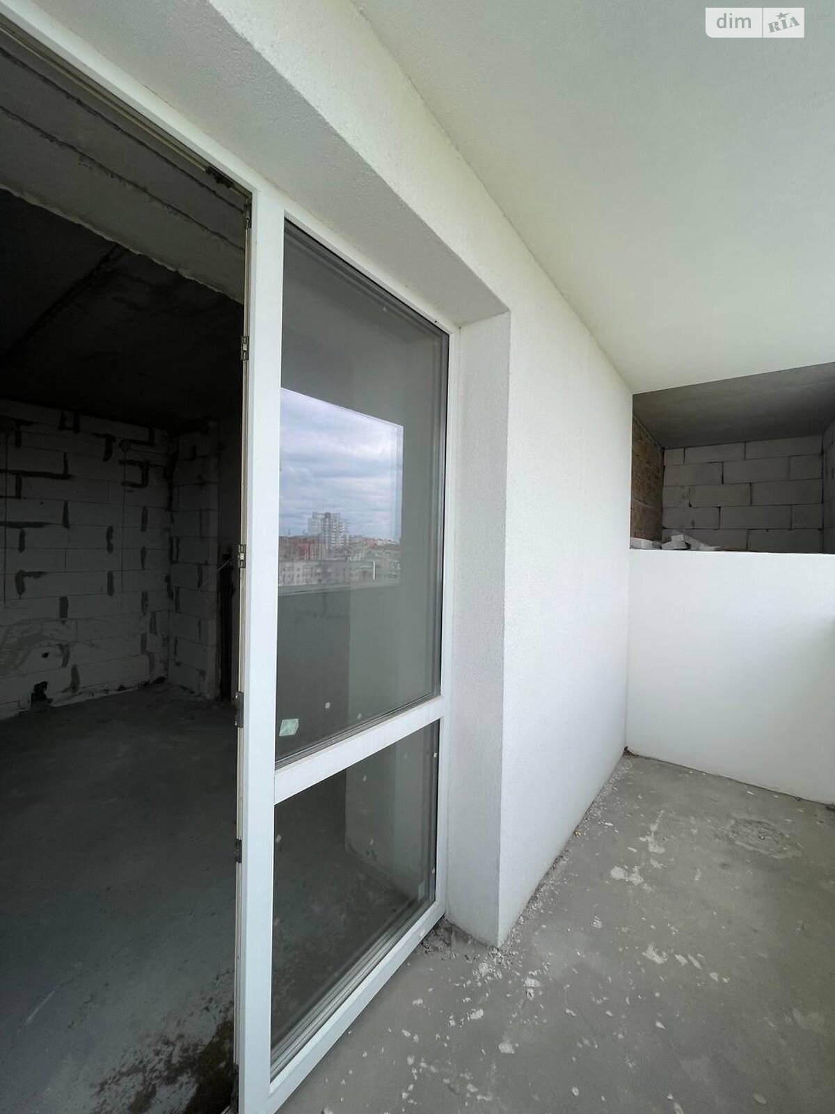 Продаж трикімнатної квартири в Тернополі, на вул. Будного Степана, район Дружба фото 1 Продаж трикімнатної квартири в Тернополі, на вул. Будного Степана, район Дружба фото 1