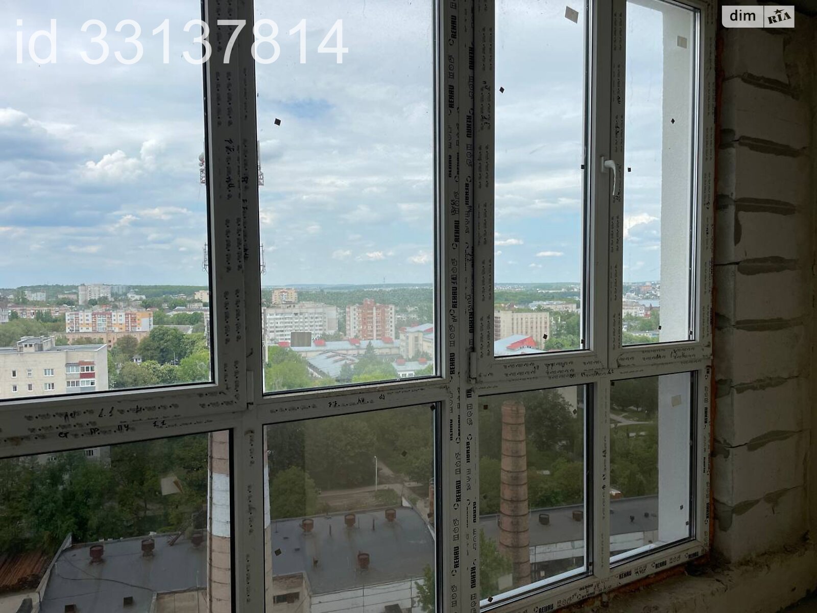 Продажа трехкомнатной квартиры в Тернополе, на ул. Будного Степана, район Дружба фото 1 Продажа трехкомнатной квартиры в Тернополе, на ул. Будного Степана, район Дружба фото 1