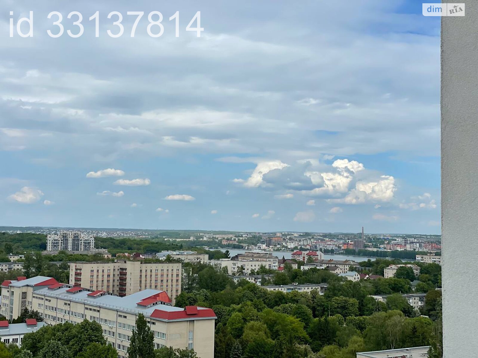 Продажа трехкомнатной квартиры в Тернополе, на ул. Будного Степана, район Дружба фото 1 Продажа трехкомнатной квартиры в Тернополе, на ул. Будного Степана, район Дружба фото 1