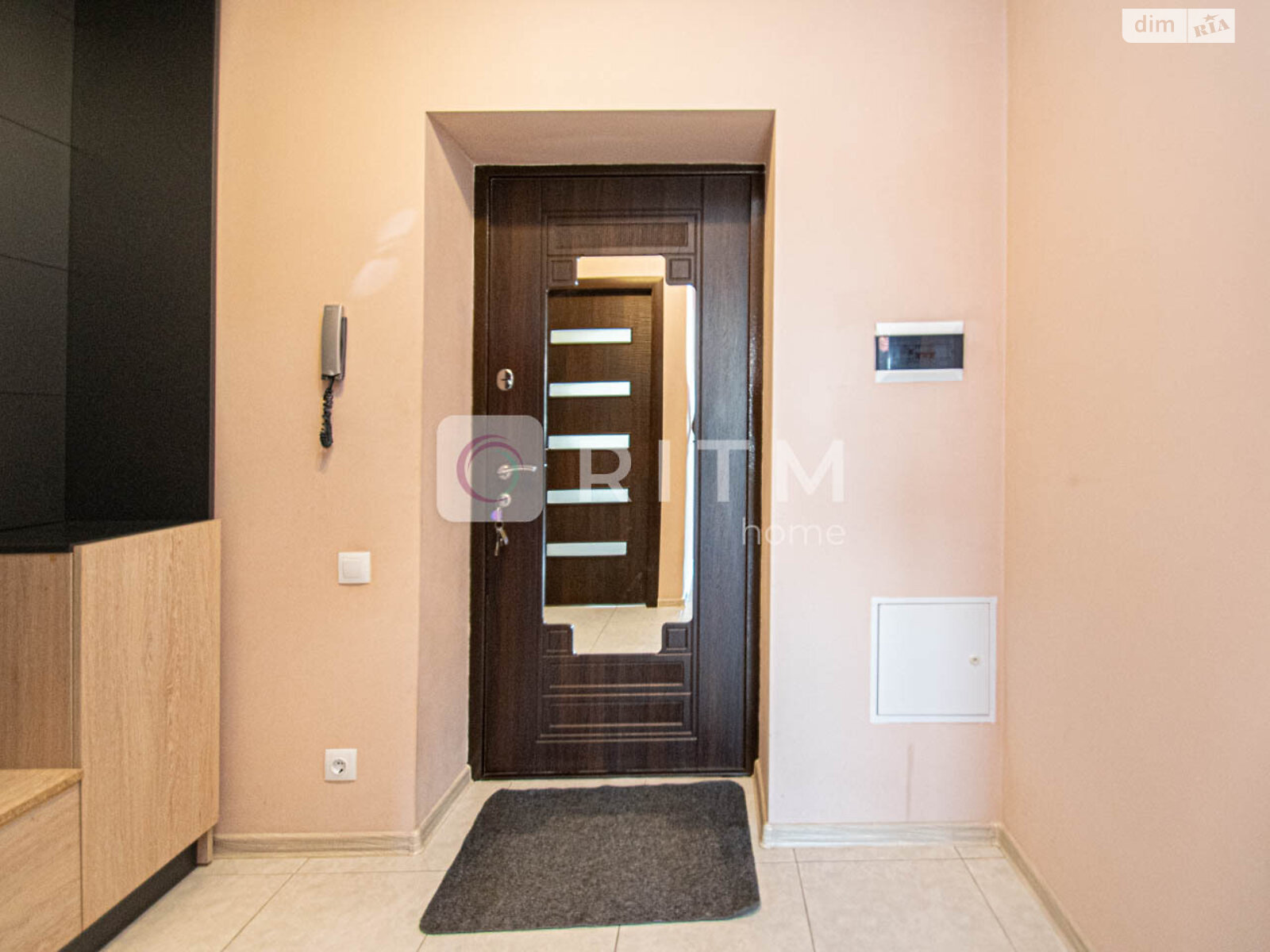 Продажа двухкомнатной квартиры в Тернополе, на ул. Будного Степана 28, район Дружба фото 1 Продажа двухкомнатной квартиры в Тернополе, на ул. Будного Степана 28, район Дружба фото 1