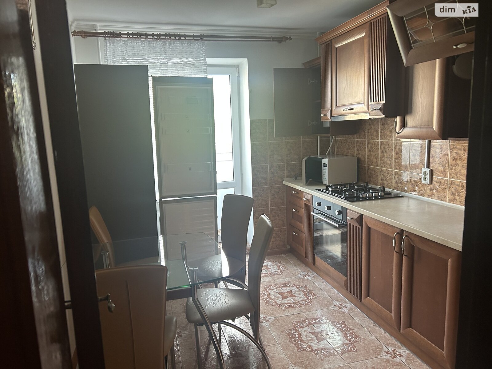 Продажа трехкомнатной квартиры в Тернополе, на ул. Будного Степана 30, район Дружба фото 1 Продажа трехкомнатной квартиры в Тернополе, на ул. Будного Степана 30, район Дружба фото 1