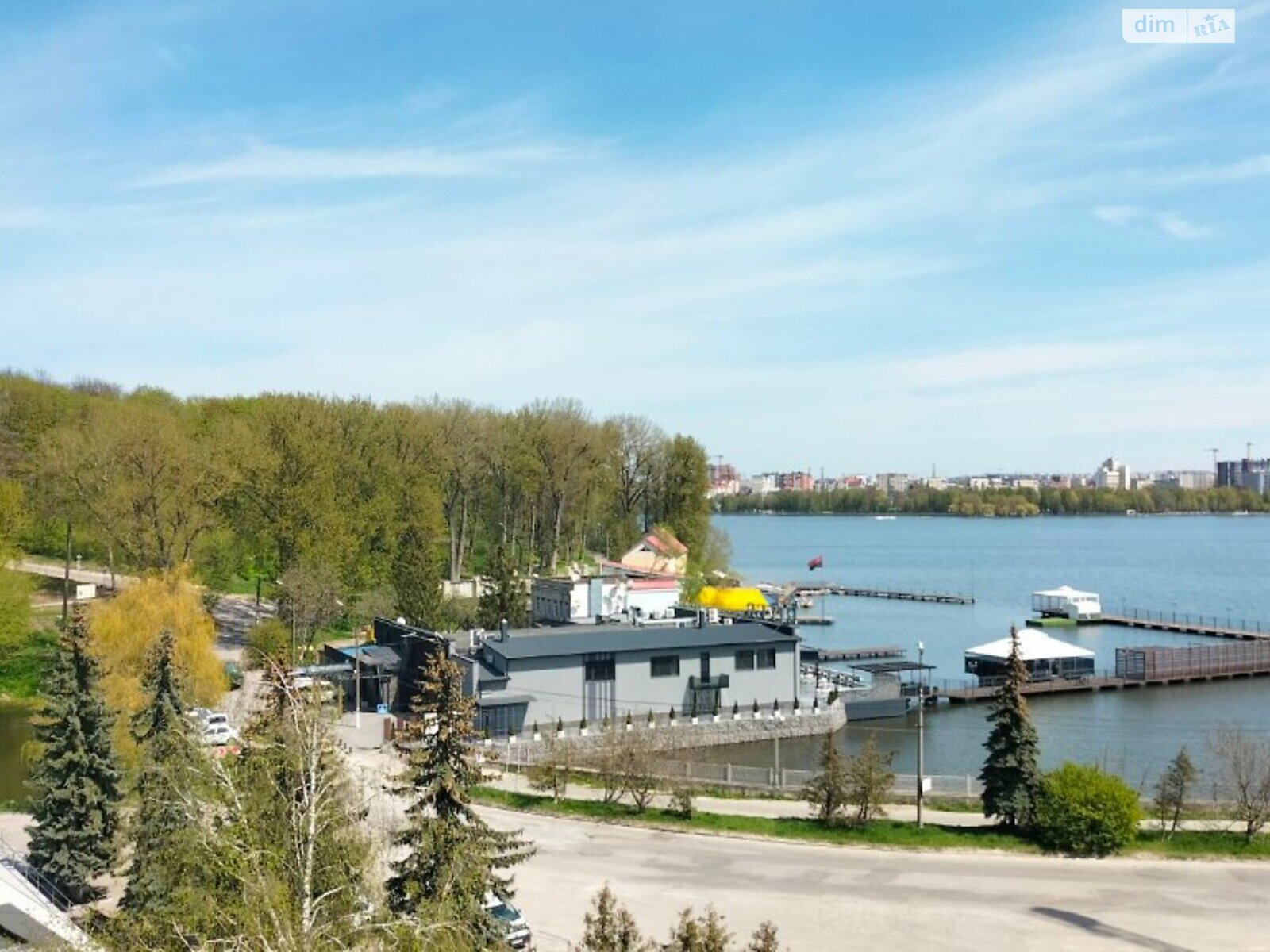 Продаж чотирикімнатної квартири в Тернополі, на вул. Чумацька, район Дружба фото 1