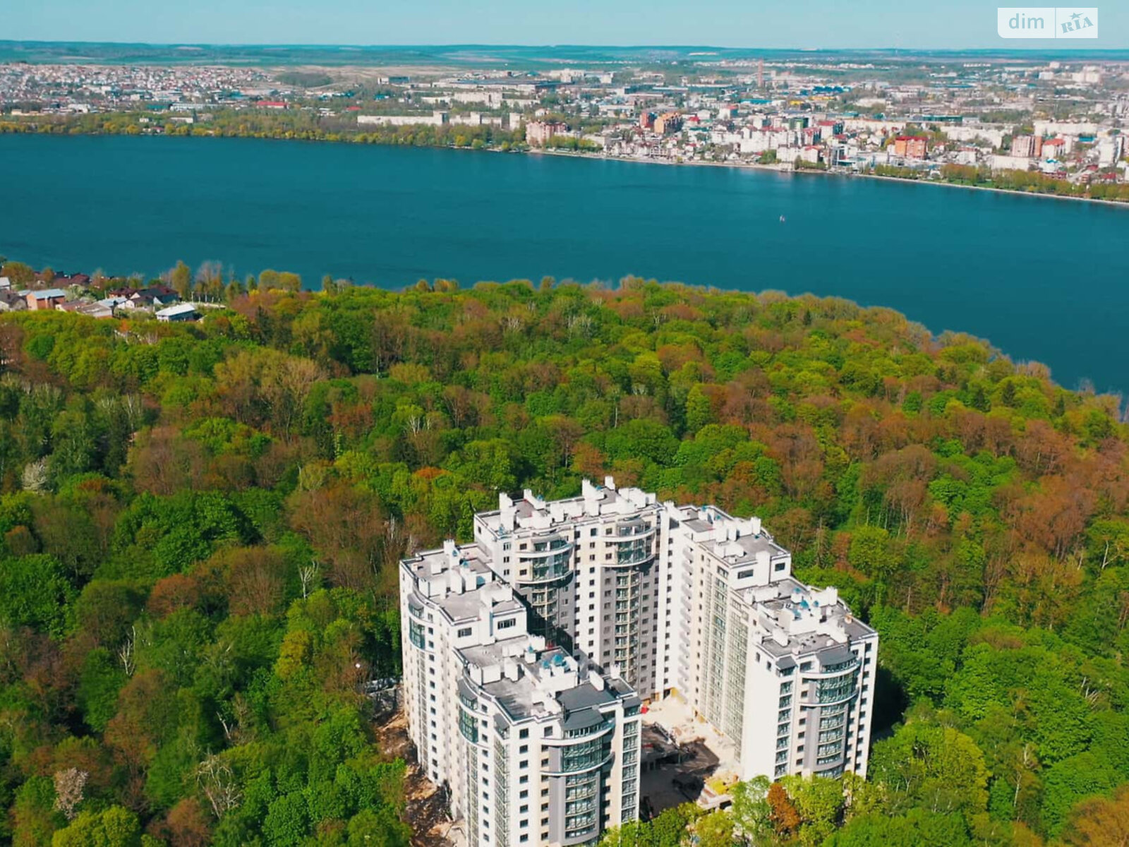 Продажа однокомнатной квартиры в Тернополе, на ул. Чумацкая 2, район Дружба фото 1 Продажа однокомнатной квартиры в Тернополе, на ул. Чумацкая 2, район Дружба фото 1
