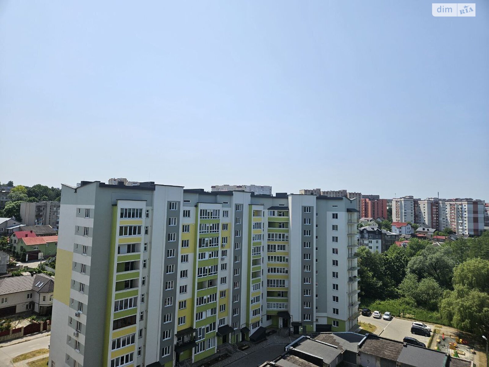 Продажа трехкомнатной квартиры в Тернополе, на ул. Чумацкая, район Дружба фото 1 Продажа трехкомнатной квартиры в Тернополе, на ул. Чумацкая, район Дружба фото 1