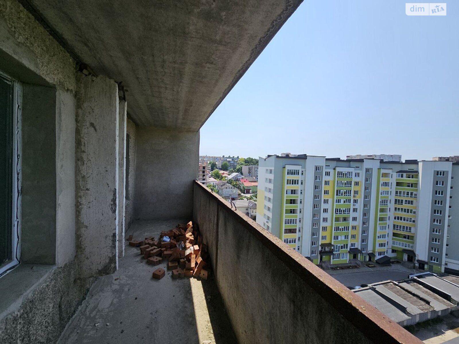 Продажа трехкомнатной квартиры в Тернополе, на ул. Чумацкая, район Дружба фото 1 Продажа трехкомнатной квартиры в Тернополе, на ул. Чумацкая, район Дружба фото 1