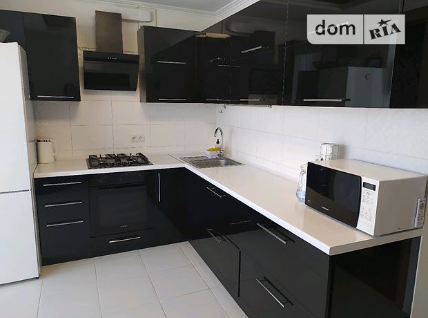 Продажа трехкомнатной квартиры в Тернополе, на ул. Громницкого район Дружба фото 1 Продажа трехкомнатной квартиры в Тернополе, на ул. Громницкого район Дружба фото 1