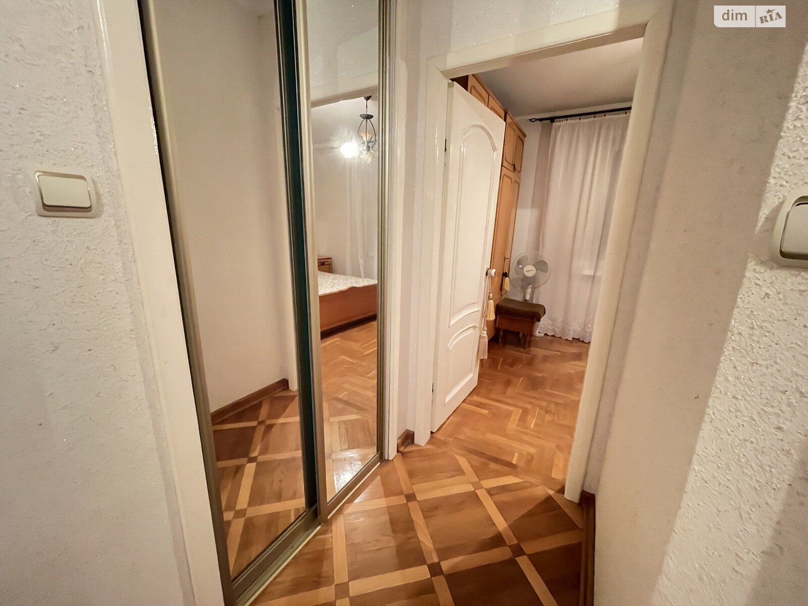 Продажа трехкомнатной квартиры в Тернополе, на ул. Громницкого 4, район Дружба фото 1