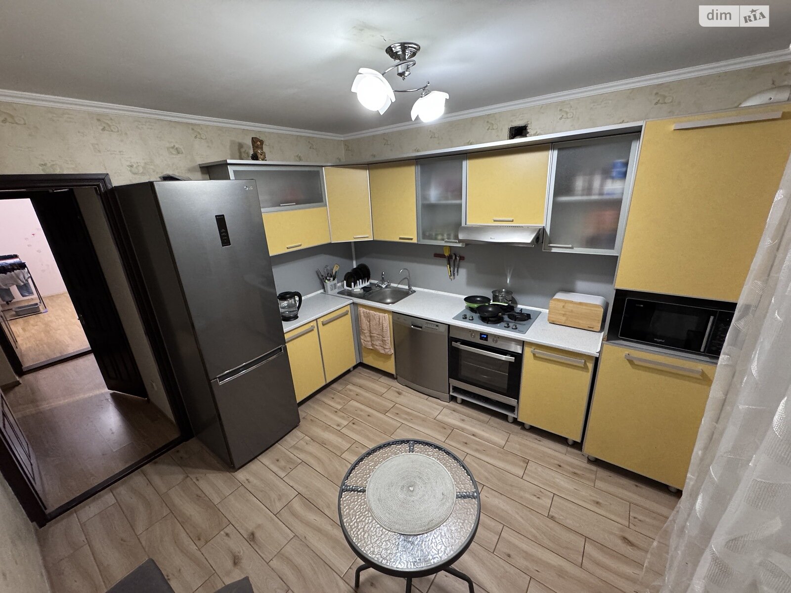 Продаж чотирикімнатної квартири в Тернополі, на вул. Громницького, район Дружба фото 1