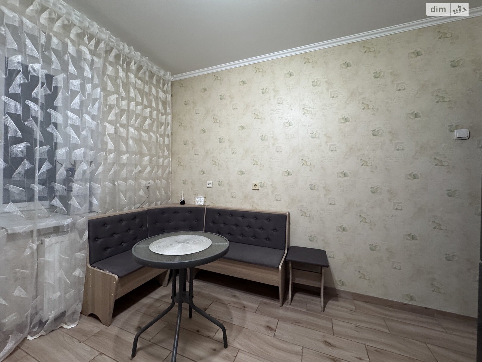 Продаж чотирикімнатної квартири в Тернополі, на вул. Громницького, район Дружба фото 1