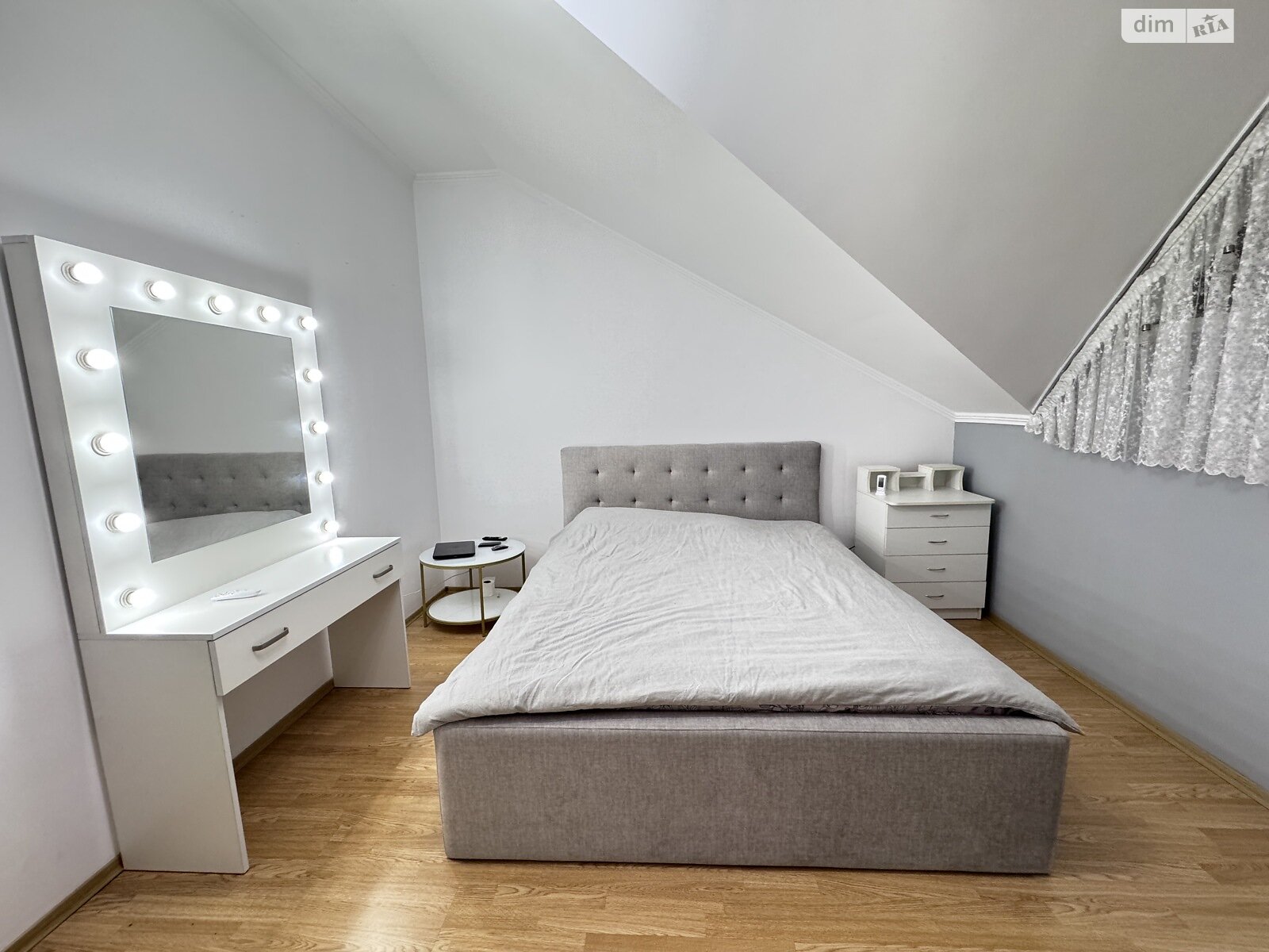 Продаж чотирикімнатної квартири в Тернополі, на вул. Громницького, район Дружба фото 1