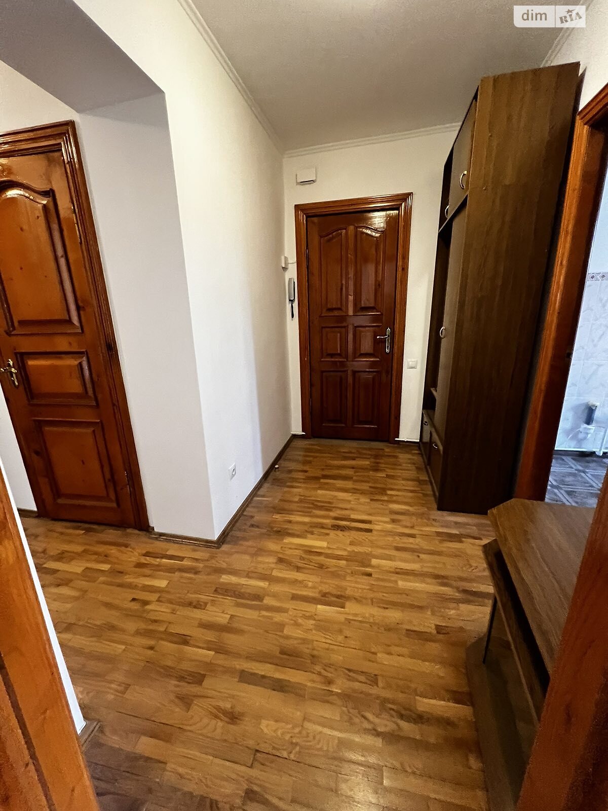 Продажа трехкомнатной квартиры в Тернополе, на ул. Карпенко, район Дружба фото 1