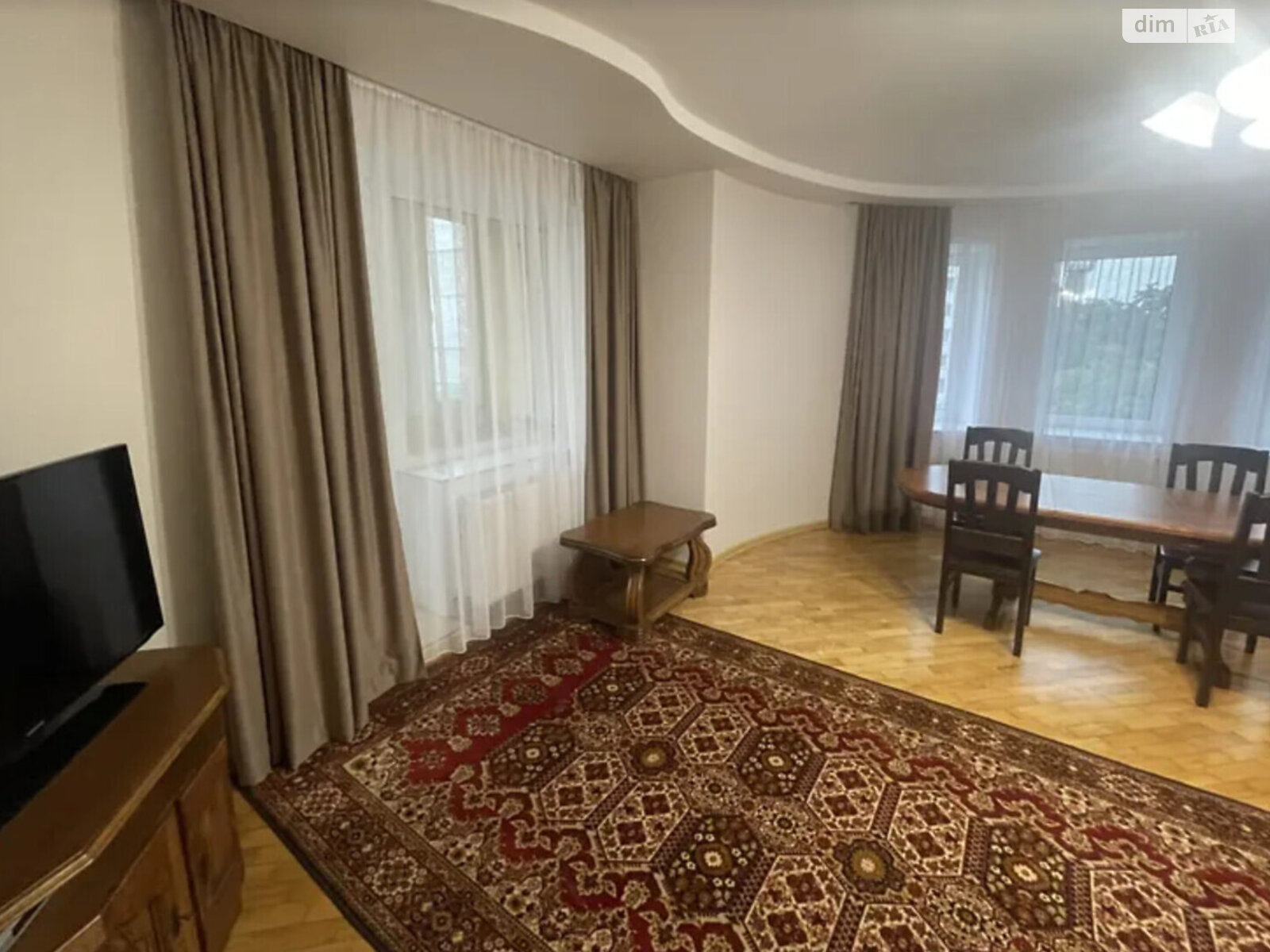 Продажа двухкомнатной квартиры в Тернополе, на ул. Карпенко, район Дружба фото 1 Продажа двухкомнатной квартиры в Тернополе, на ул. Карпенко, район Дружба фото 1