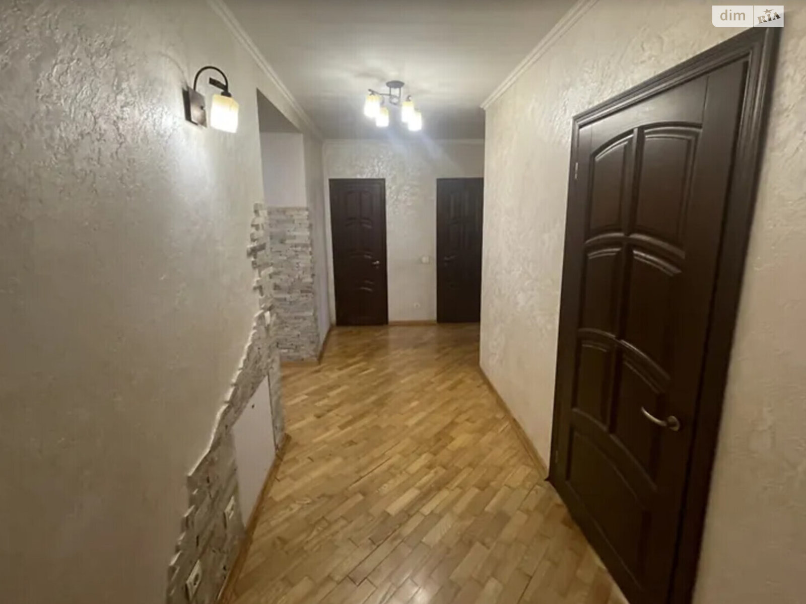 Продажа двухкомнатной квартиры в Тернополе, на ул. Карпенко, район Дружба фото 1 Продажа двухкомнатной квартиры в Тернополе, на ул. Карпенко, район Дружба фото 1
