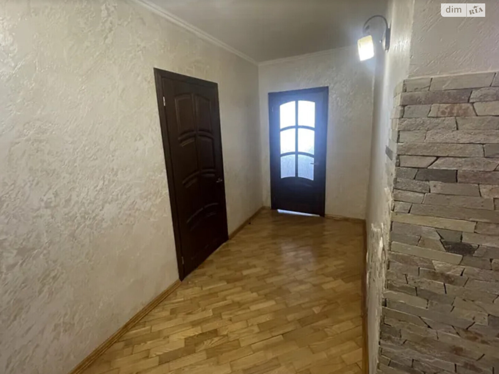 Продажа двухкомнатной квартиры в Тернополе, на ул. Карпенко, район Дружба фото 1 Продажа двухкомнатной квартиры в Тернополе, на ул. Карпенко, район Дружба фото 1