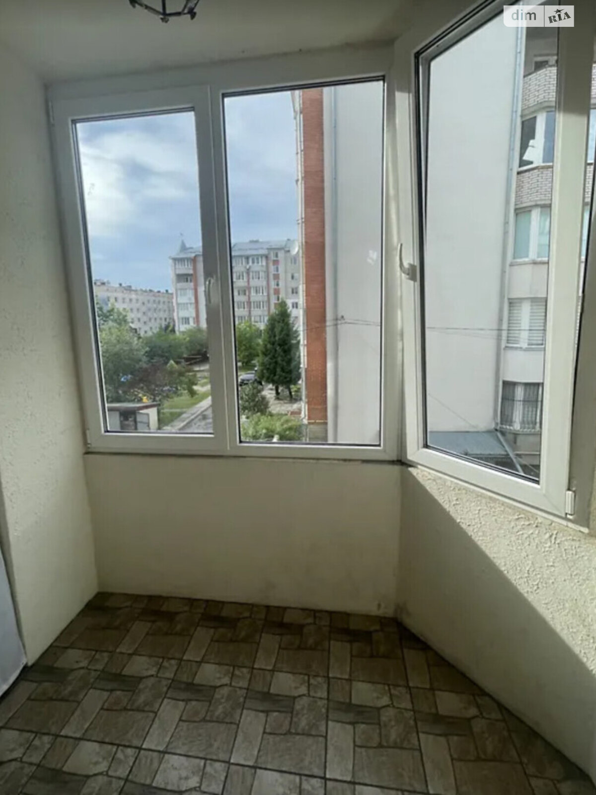 Продажа двухкомнатной квартиры в Тернополе, на ул. Карпенко, район Дружба фото 1 Продажа двухкомнатной квартиры в Тернополе, на ул. Карпенко, район Дружба фото 1