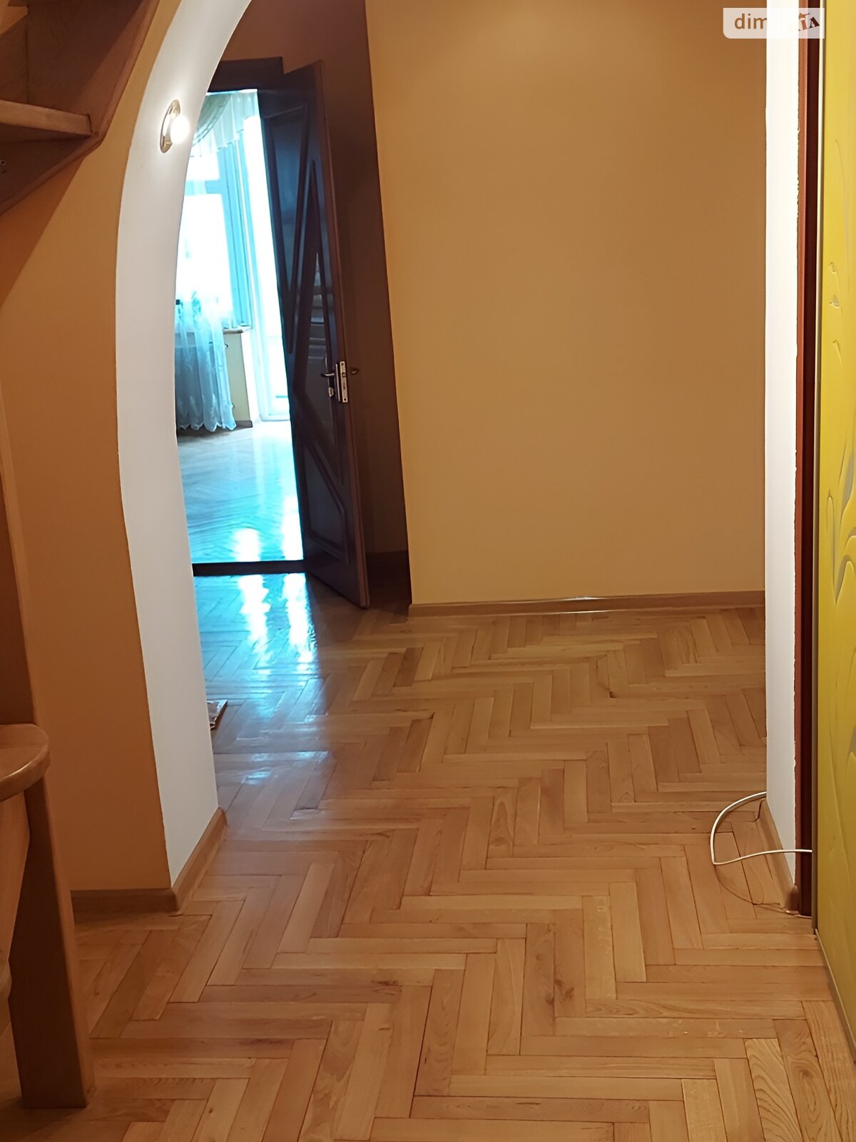 Продаж чотирикімнатної квартири в Тернополі, на вул. Карпенка 28, район Дружба фото 1 Продаж чотирикімнатної квартири в Тернополі, на вул. Карпенка 28, район Дружба фото 1