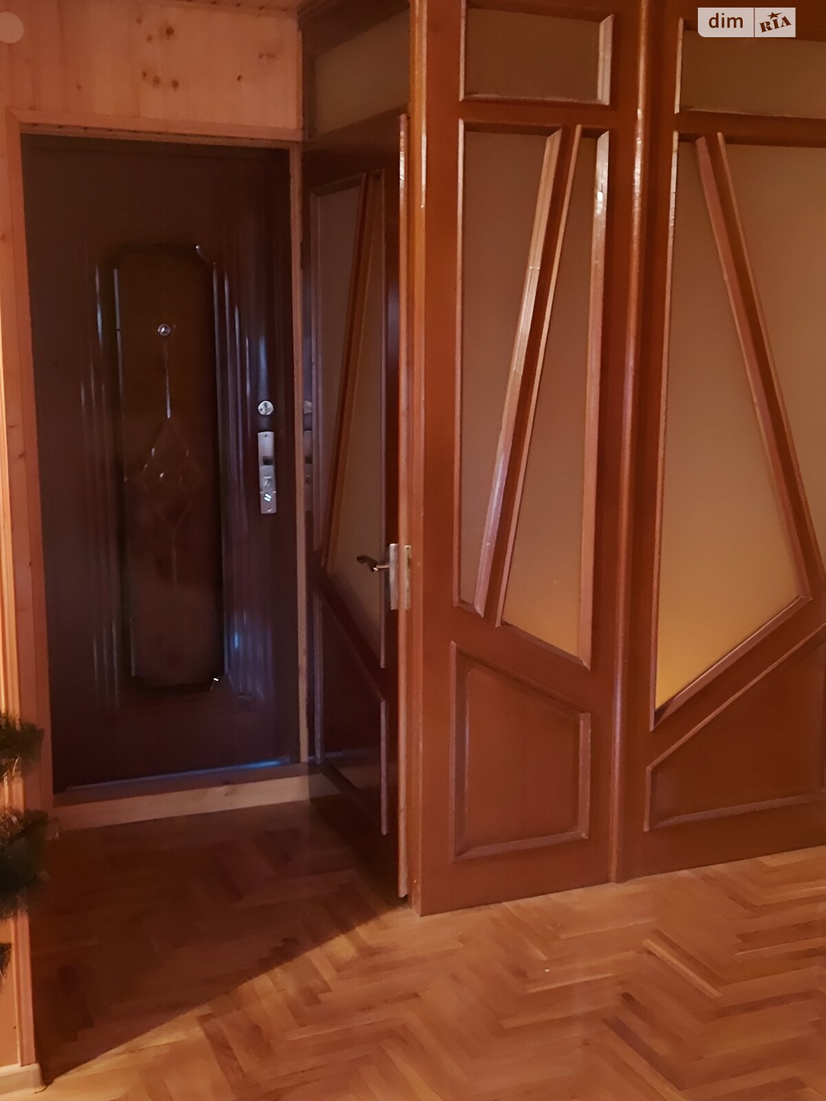 Продаж чотирикімнатної квартири в Тернополі, на вул. Карпенка 28, район Дружба фото 1 Продаж чотирикімнатної квартири в Тернополі, на вул. Карпенка 28, район Дружба фото 1