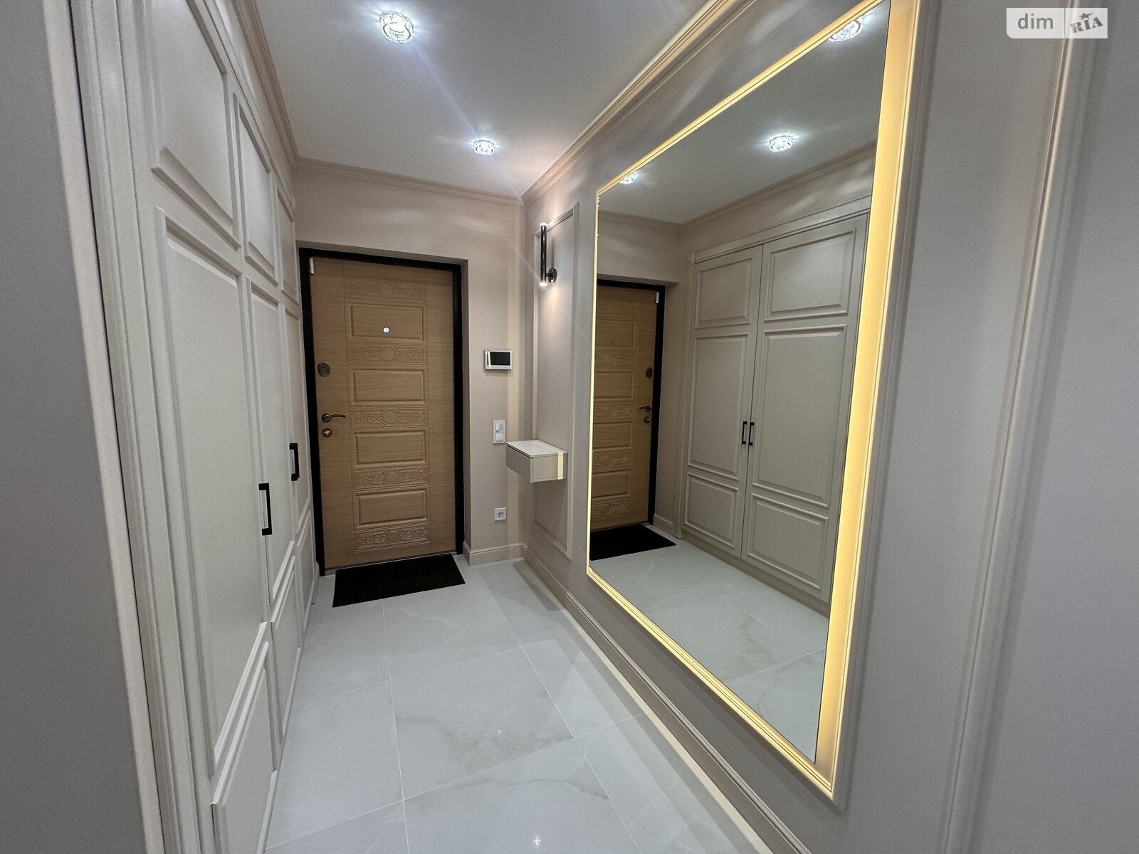 Продаж двокімнатної квартири в Тернополі, на вул. Карпенка, район Дружба фото 1