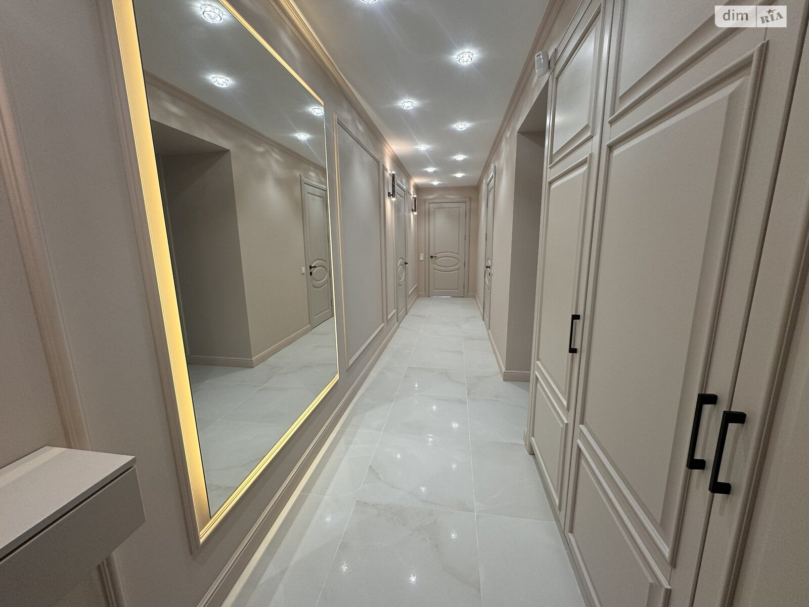 Продаж двокімнатної квартири в Тернополі, на вул. Карпенка, район Дружба фото 1