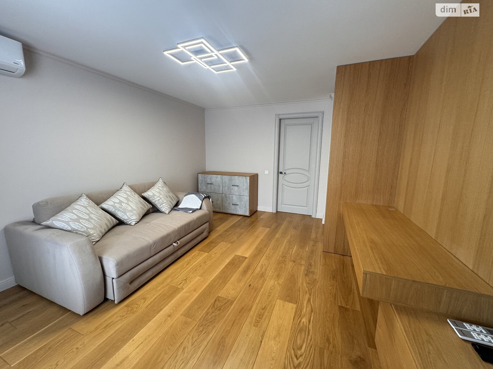 Продаж двокімнатної квартири в Тернополі, на вул. Карпенка, район Дружба фото 1