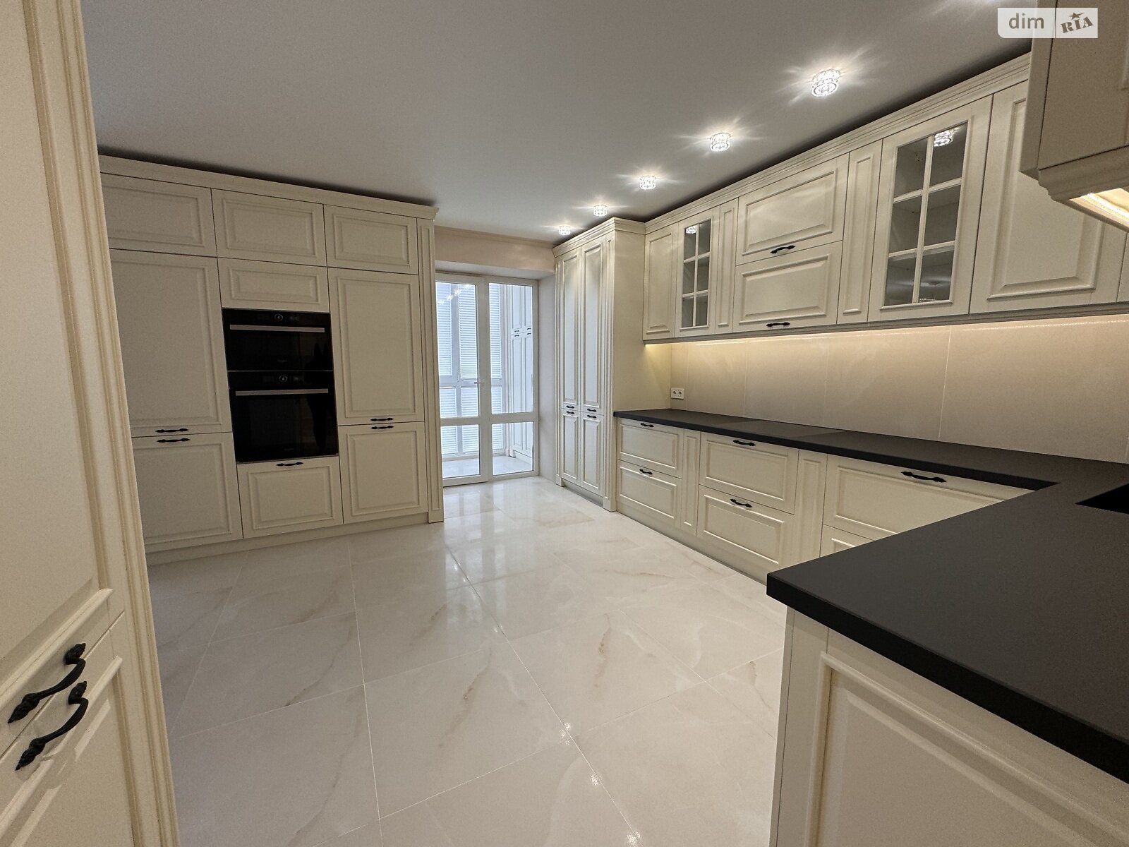 Продаж двокімнатної квартири в Тернополі, на вул. Карпенка, район Дружба фото 1