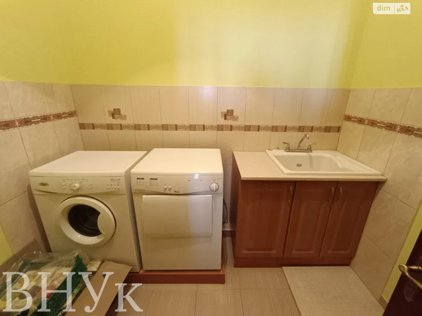 Продаж трикімнатної квартири в Тернополі, на вул. Карпенка 4, район Дружба фото 1