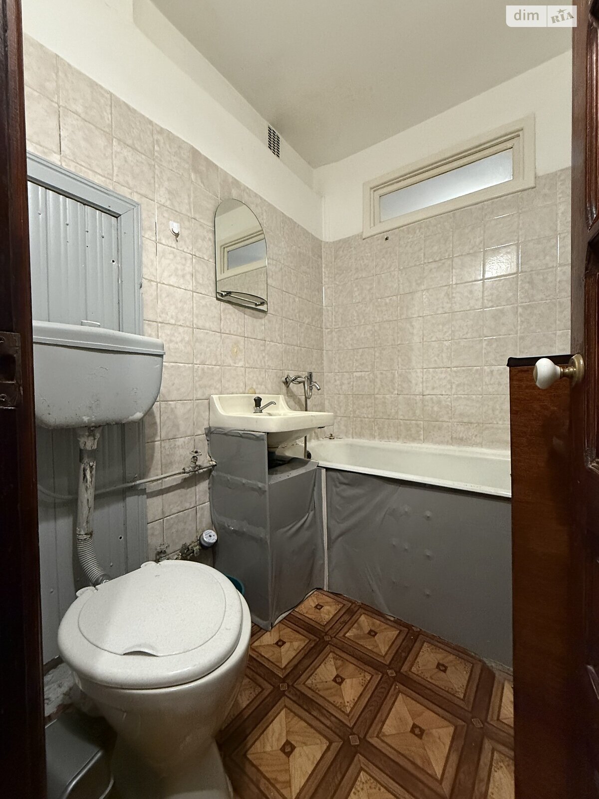 Продаж однокімнатної квартири в Тернополі, на вул. Карпенка, район Дружба фото 1 Продаж однокімнатної квартири в Тернополі, на вул. Карпенка, район Дружба фото 1