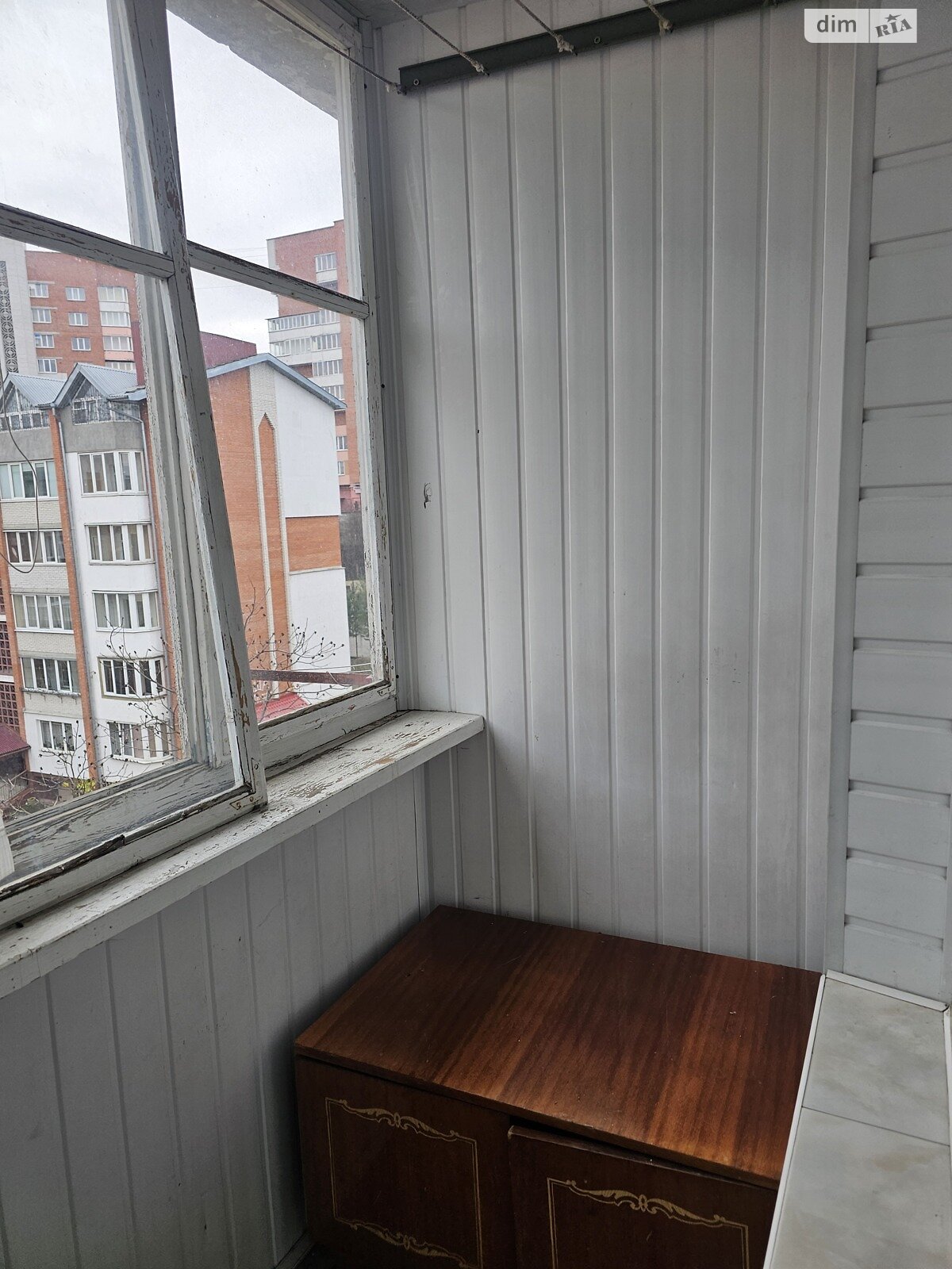 Продажа трехкомнатной квартиры в Тернополе, на ул. Карпенко, район Дружба фото 1 Продажа трехкомнатной квартиры в Тернополе, на ул. Карпенко, район Дружба фото 1