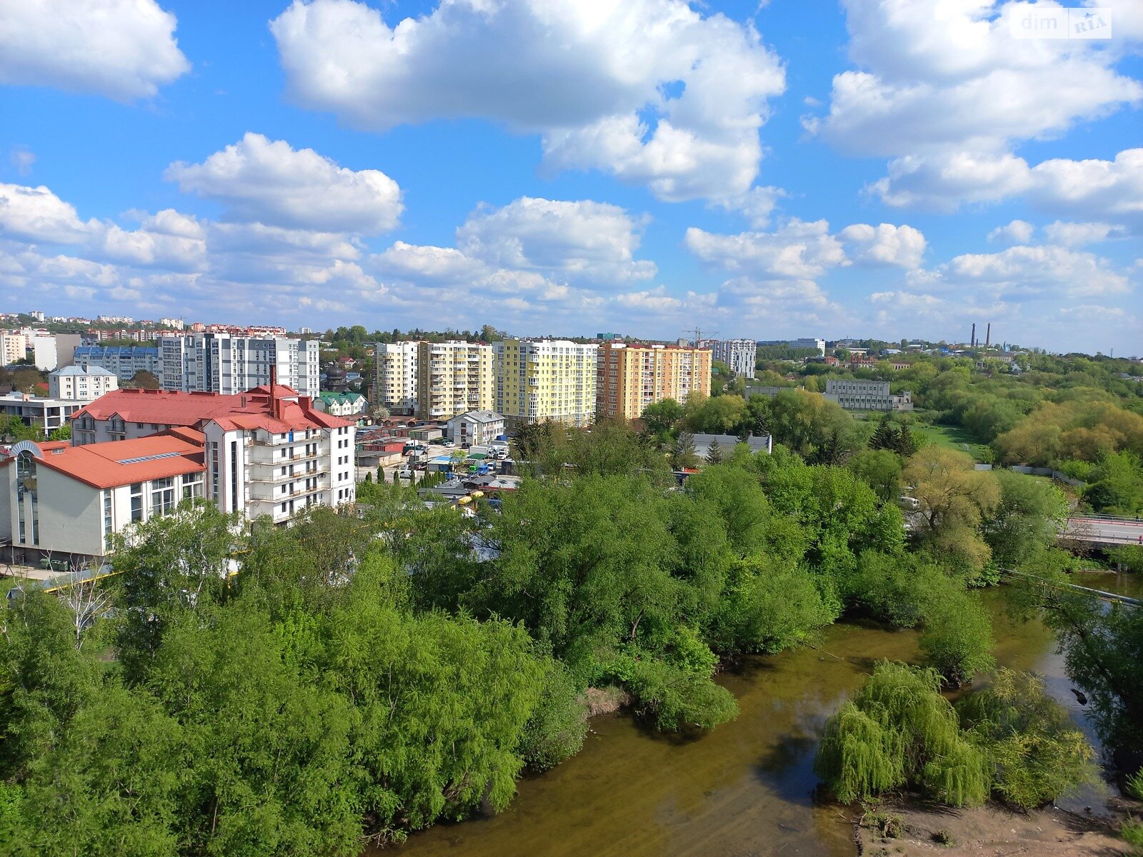 Продажа двухкомнатной квартиры в Тернополе, на пер. Кирпичный 2, район Дружба фото 1