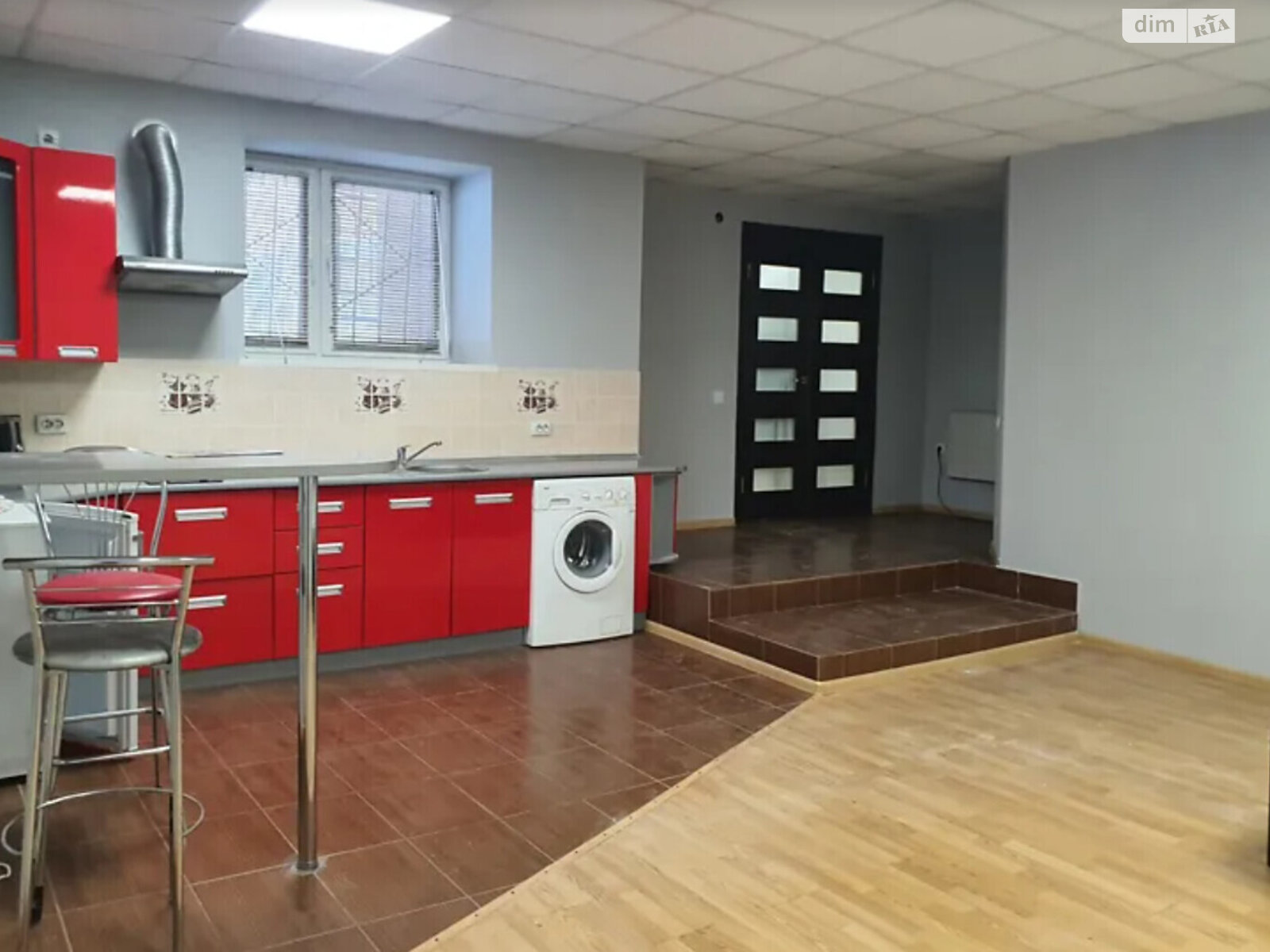 Продажа однокомнатной квартиры в Тернополе, на пер. Кирпичный, район Дружба фото 1 Продажа однокомнатной квартиры в Тернополе, на пер. Кирпичный, район Дружба фото 1