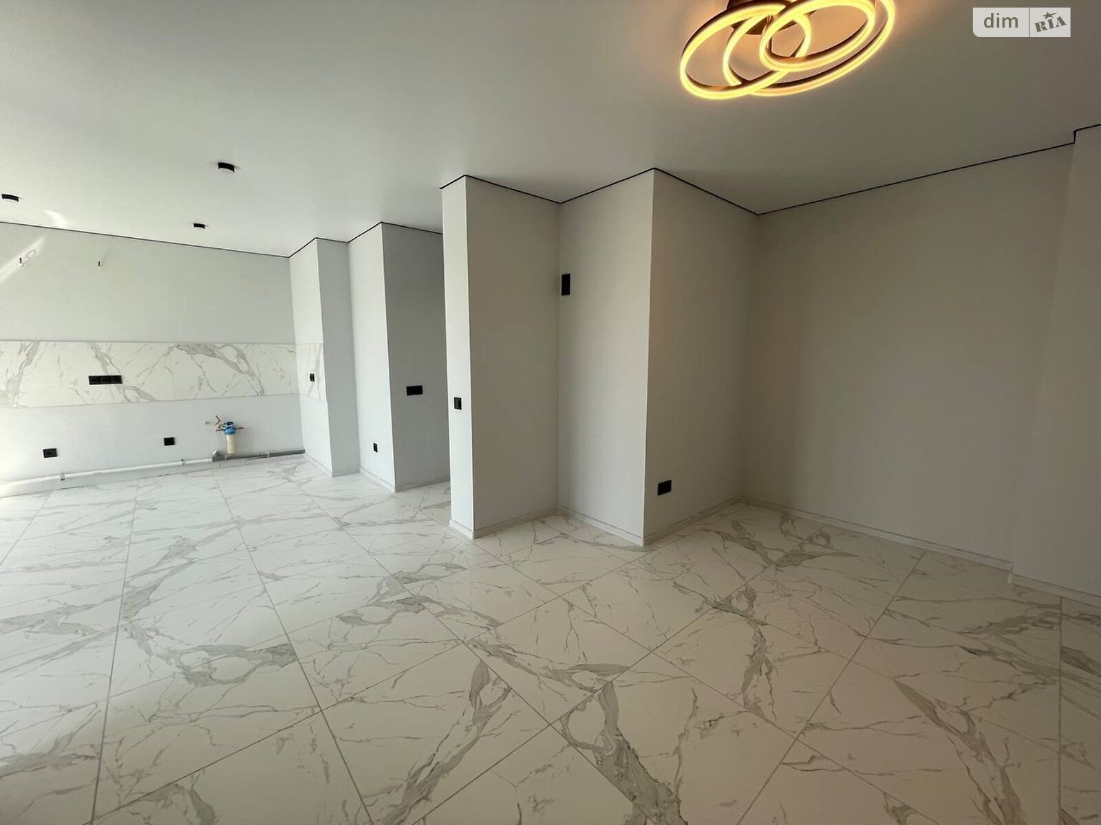 Продажа однокомнатной квартиры в Тернополе, на пер. Кирпичный, район Дружба фото 1 Продажа однокомнатной квартиры в Тернополе, на пер. Кирпичный, район Дружба фото 1